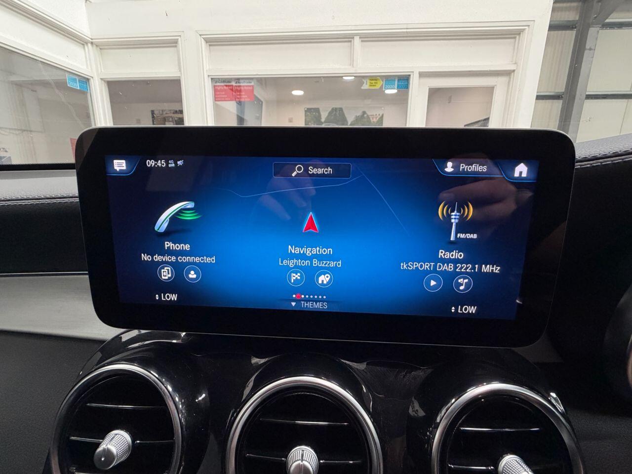 Mercedes-Benz GLC view 39
