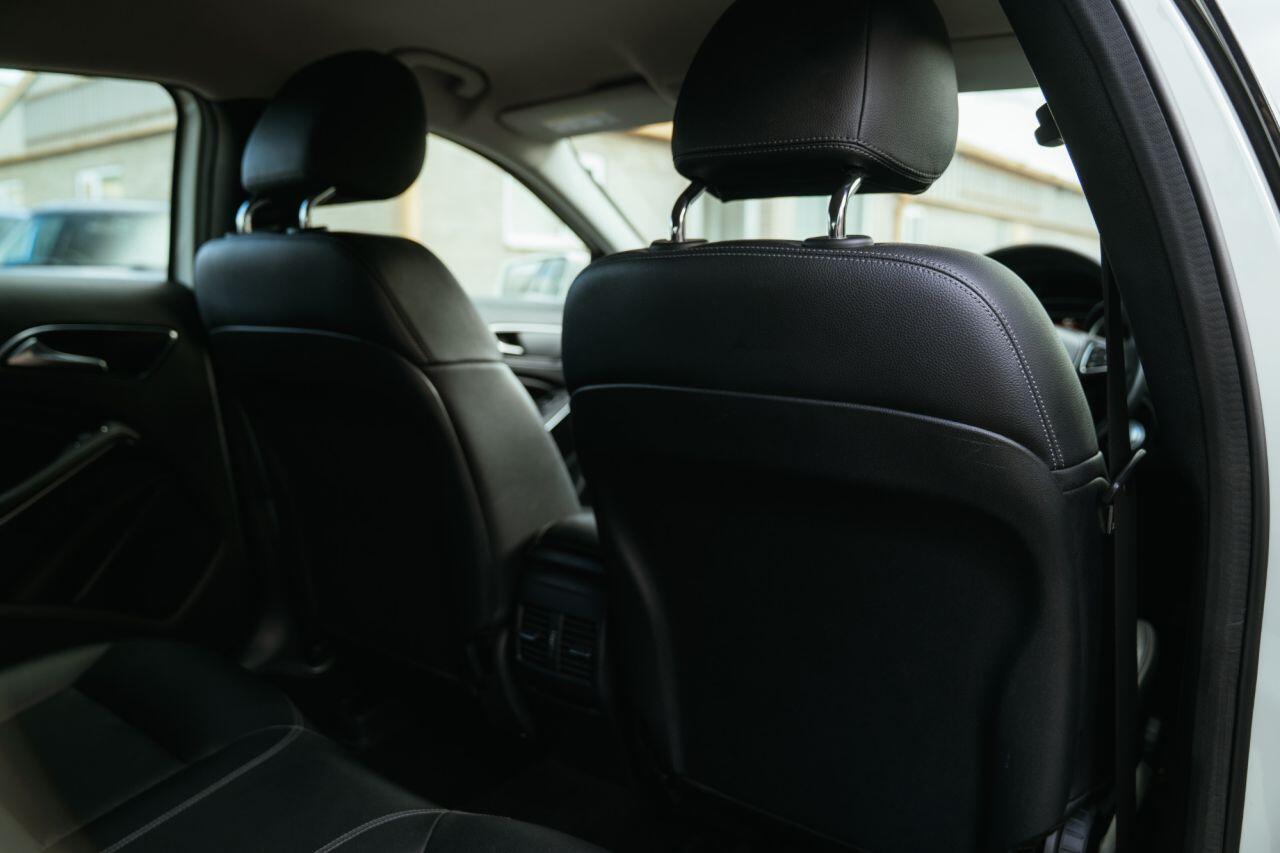 Mercedes-Benz A-Class view 42