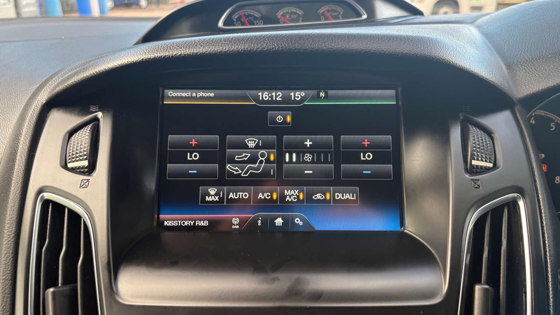 Ford Focus view 30