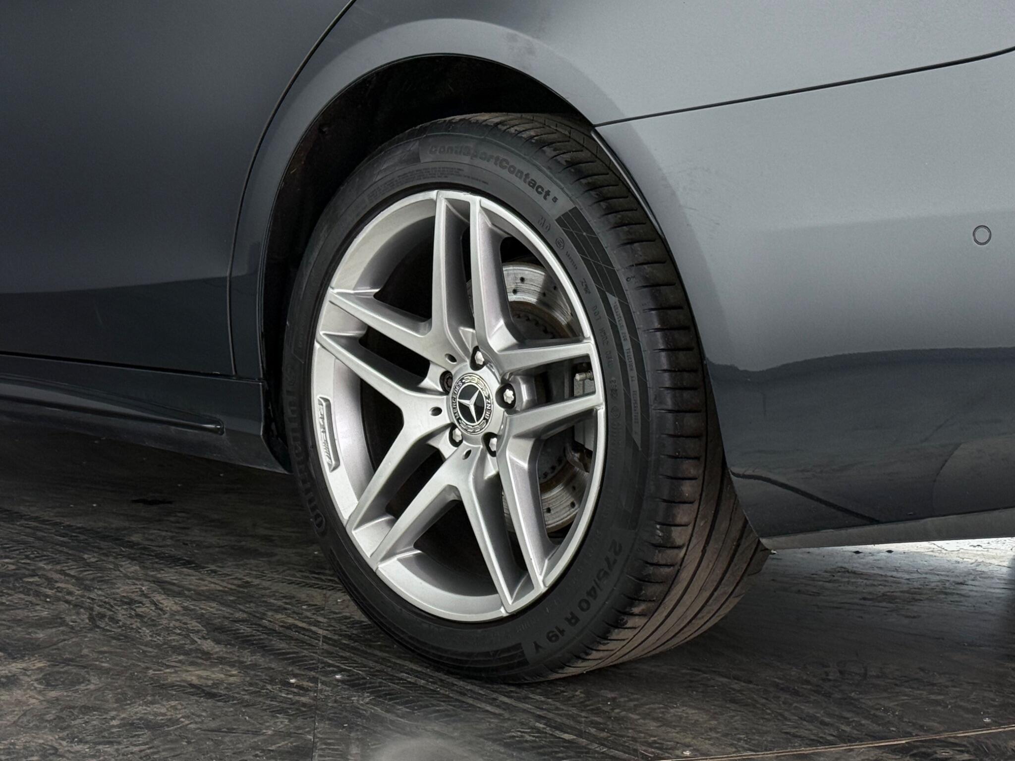 Mercedes-Benz S-Class view 8