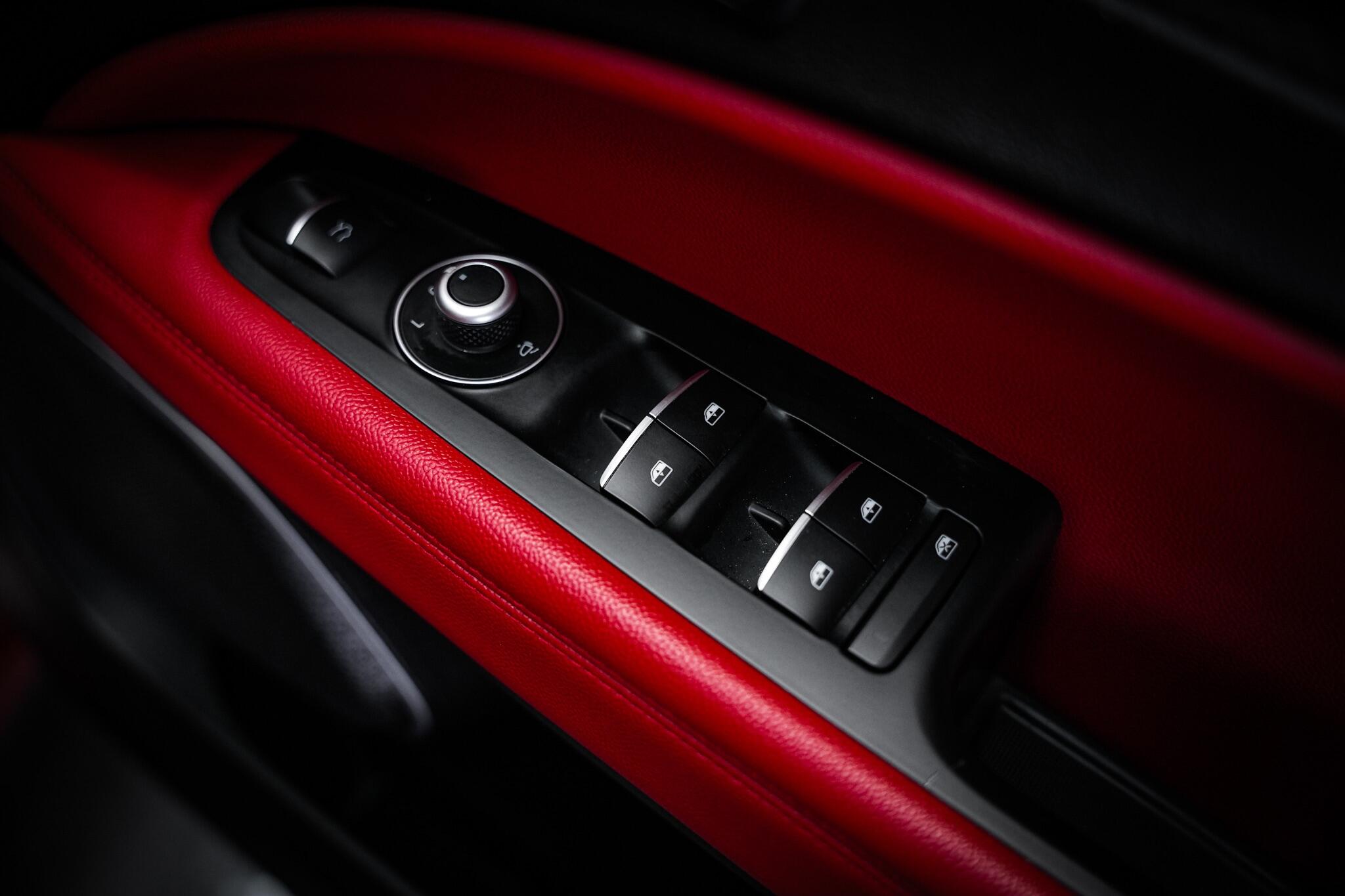 Alfa Romeo Stelvio view 59