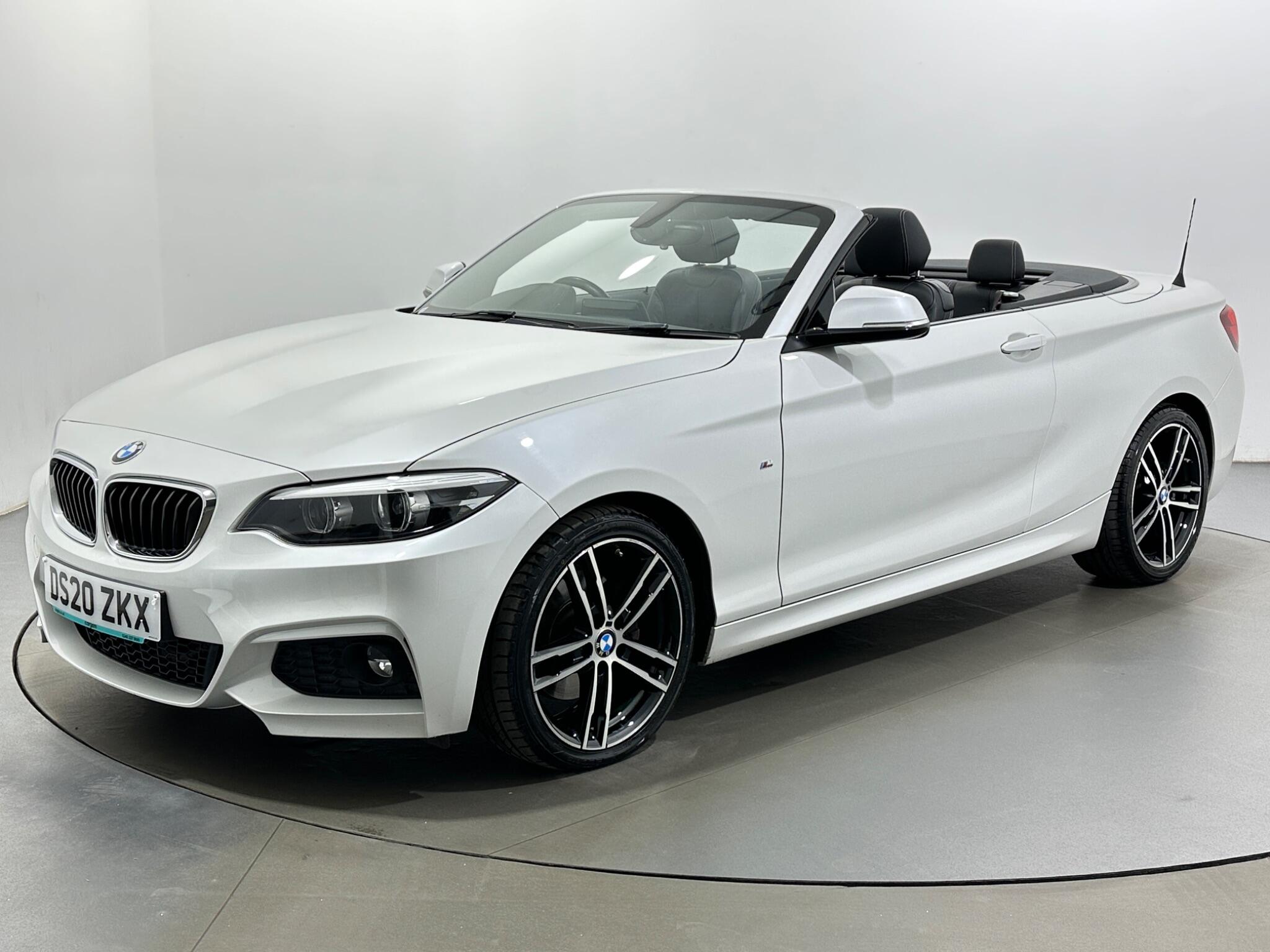 BMW 2 Series view 4