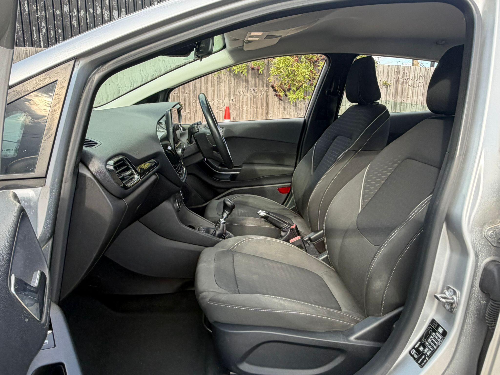 Ford Fiesta view 18