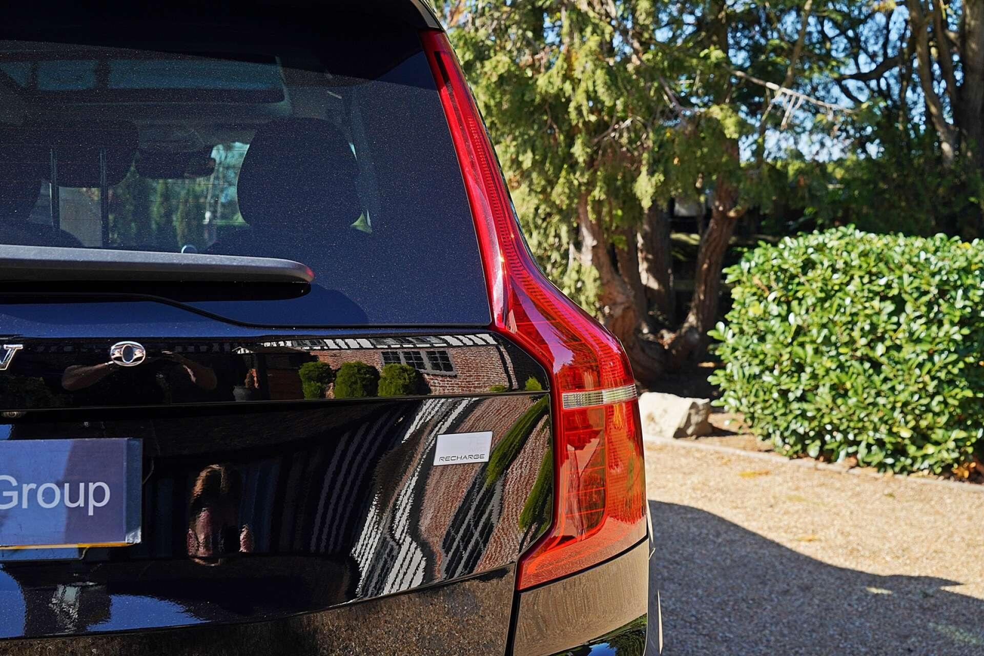 Volvo XC90 view 5
