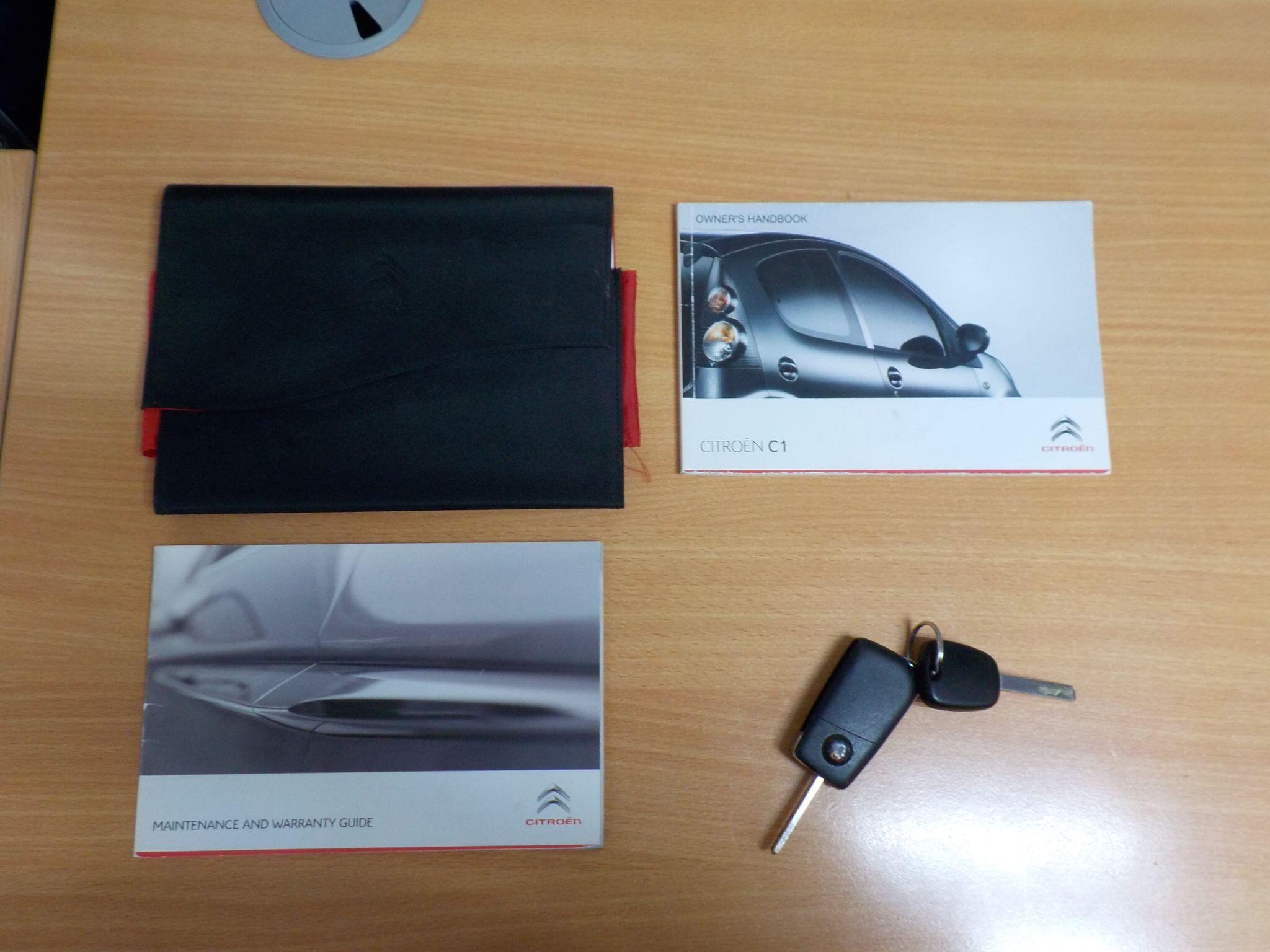 Citroen C1 1.0i VTR+ Euro 5 5dr