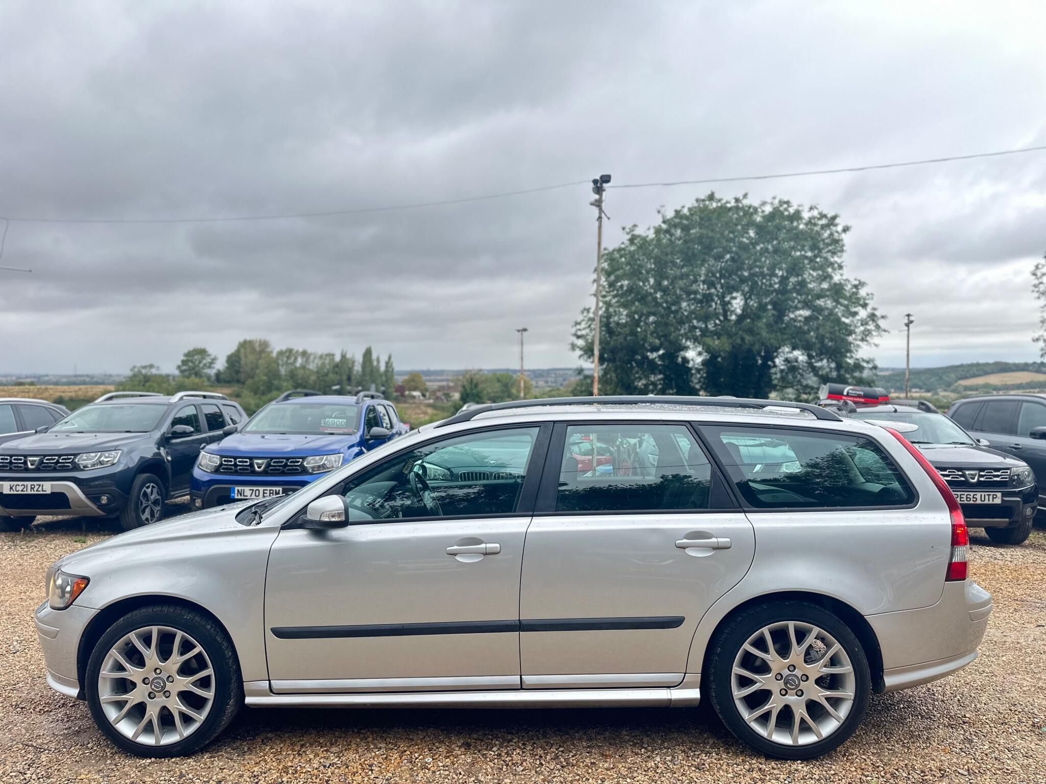 Volvo V50 view 11