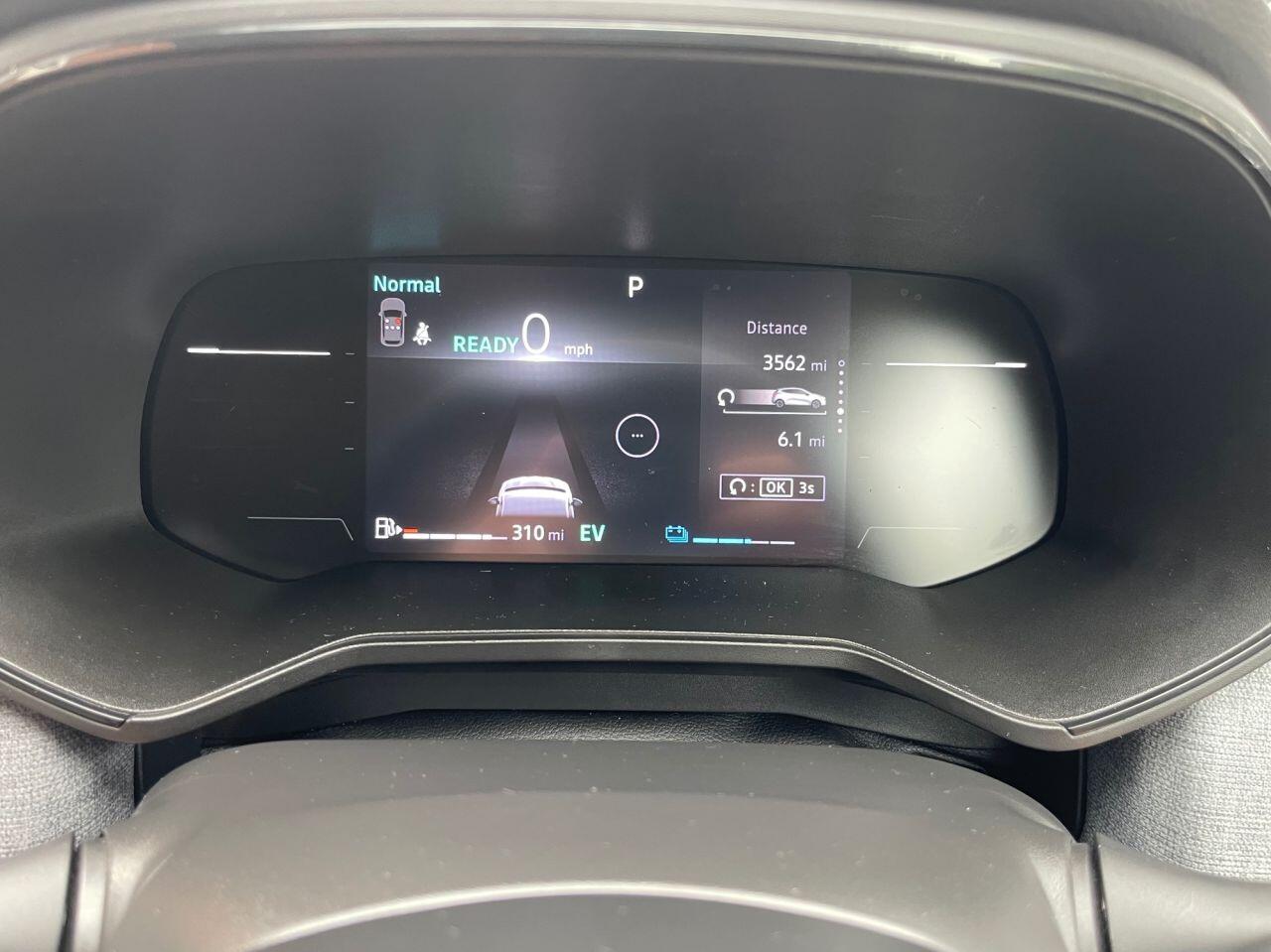 Renault Clio view 17