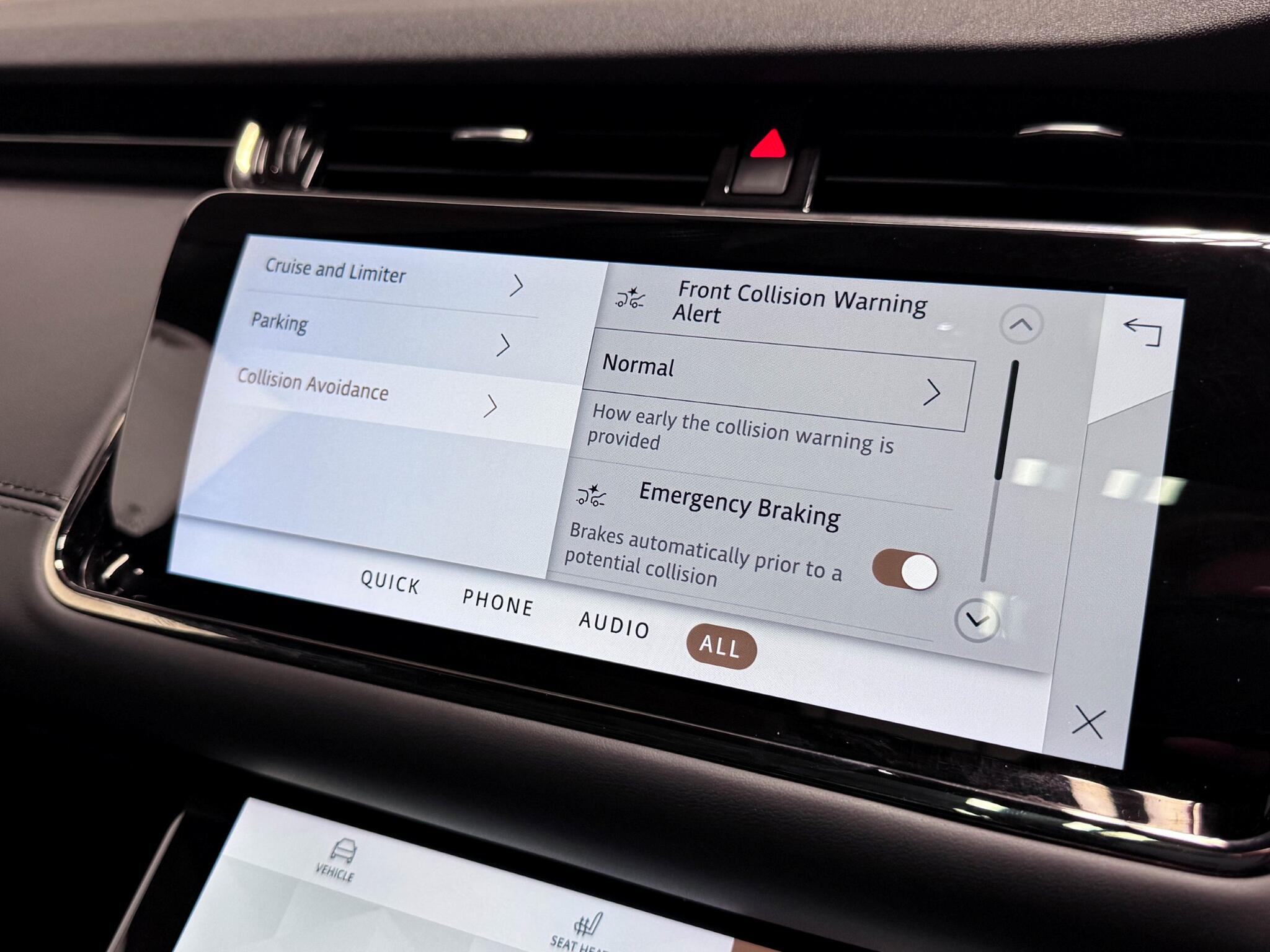 Land Rover Range Rover Evoque view 50