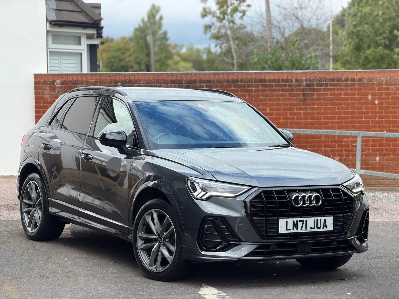 Audi Q3 view 53