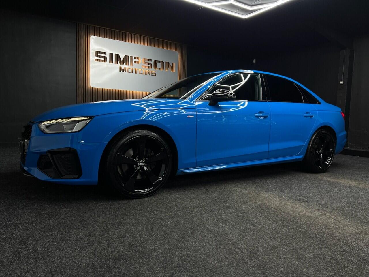 Audi A4 view 3