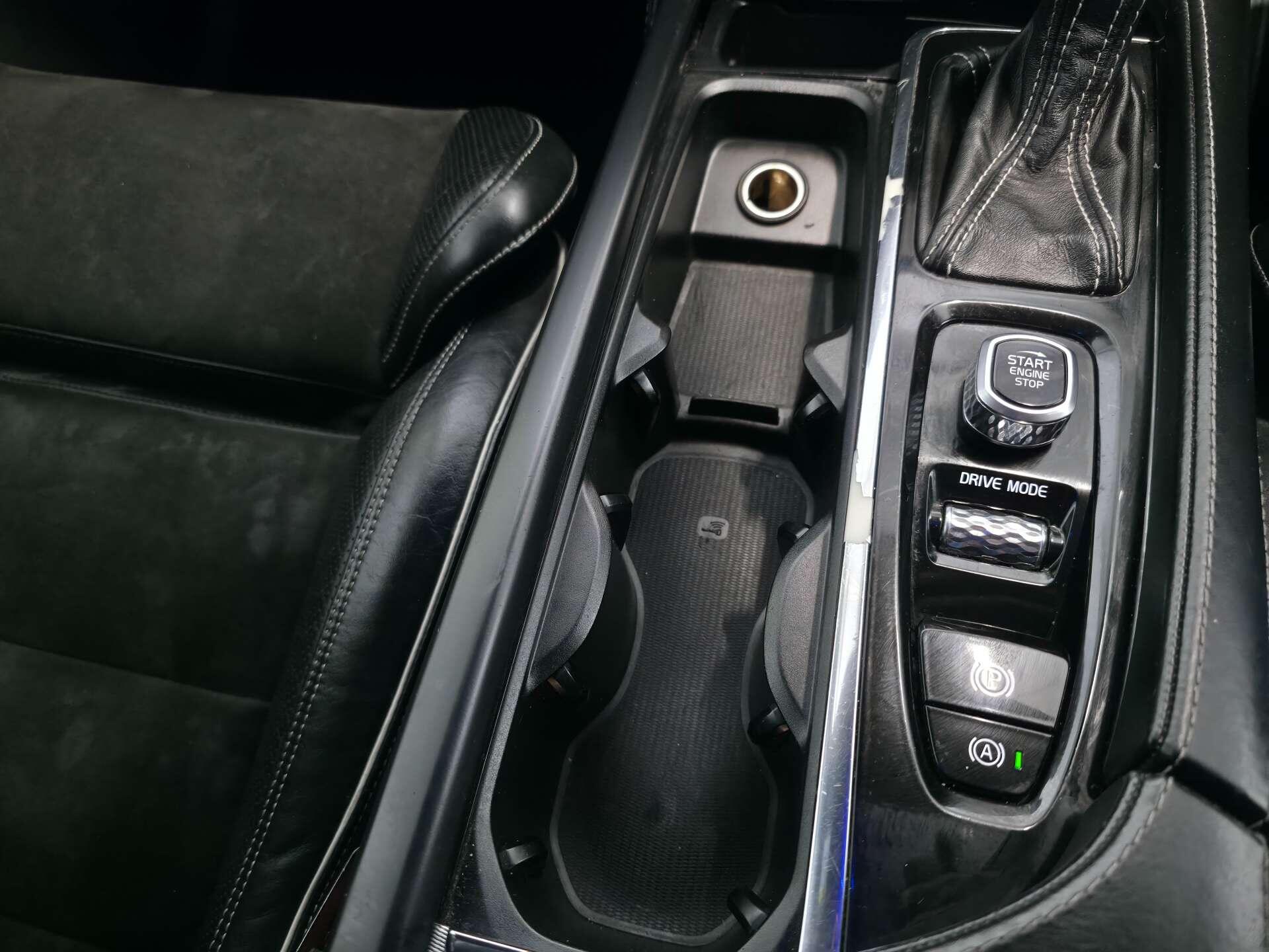 Volvo XC90 view 53