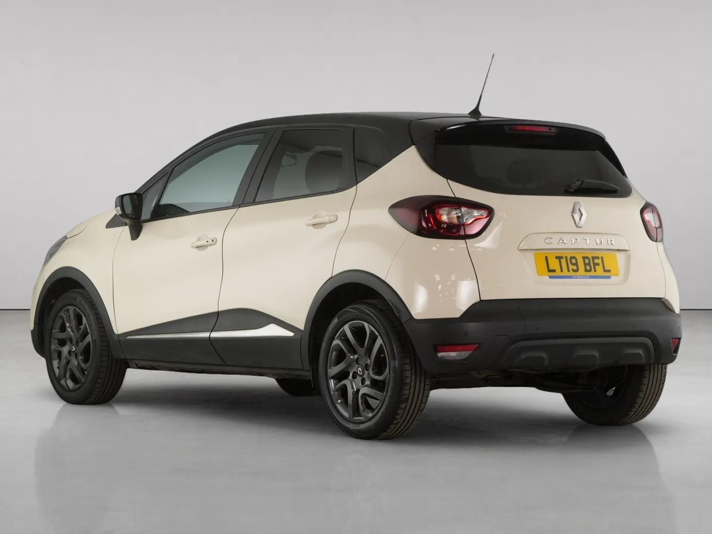 Renault Captur view 6