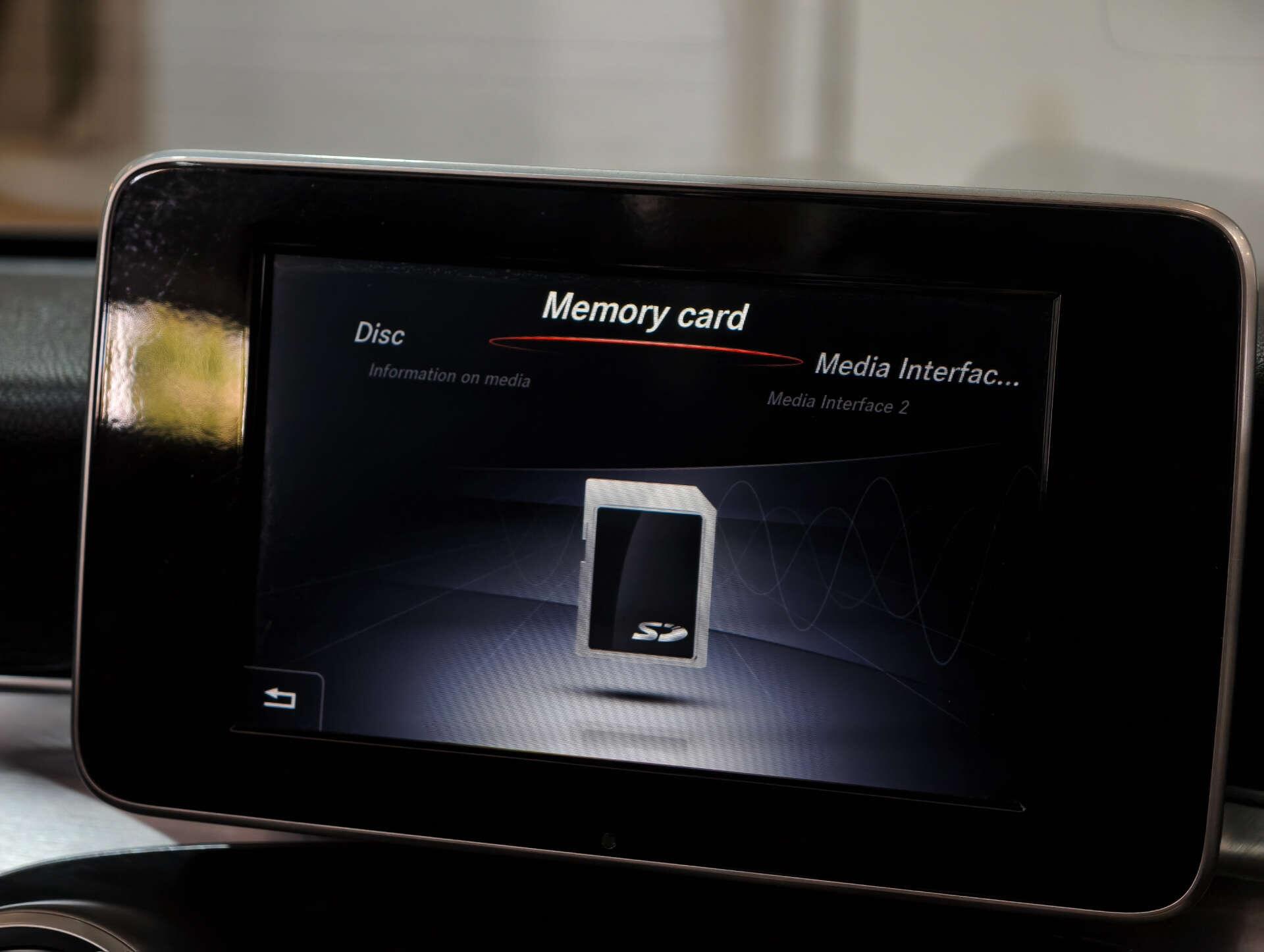 Mercedes-Benz C Class view 44