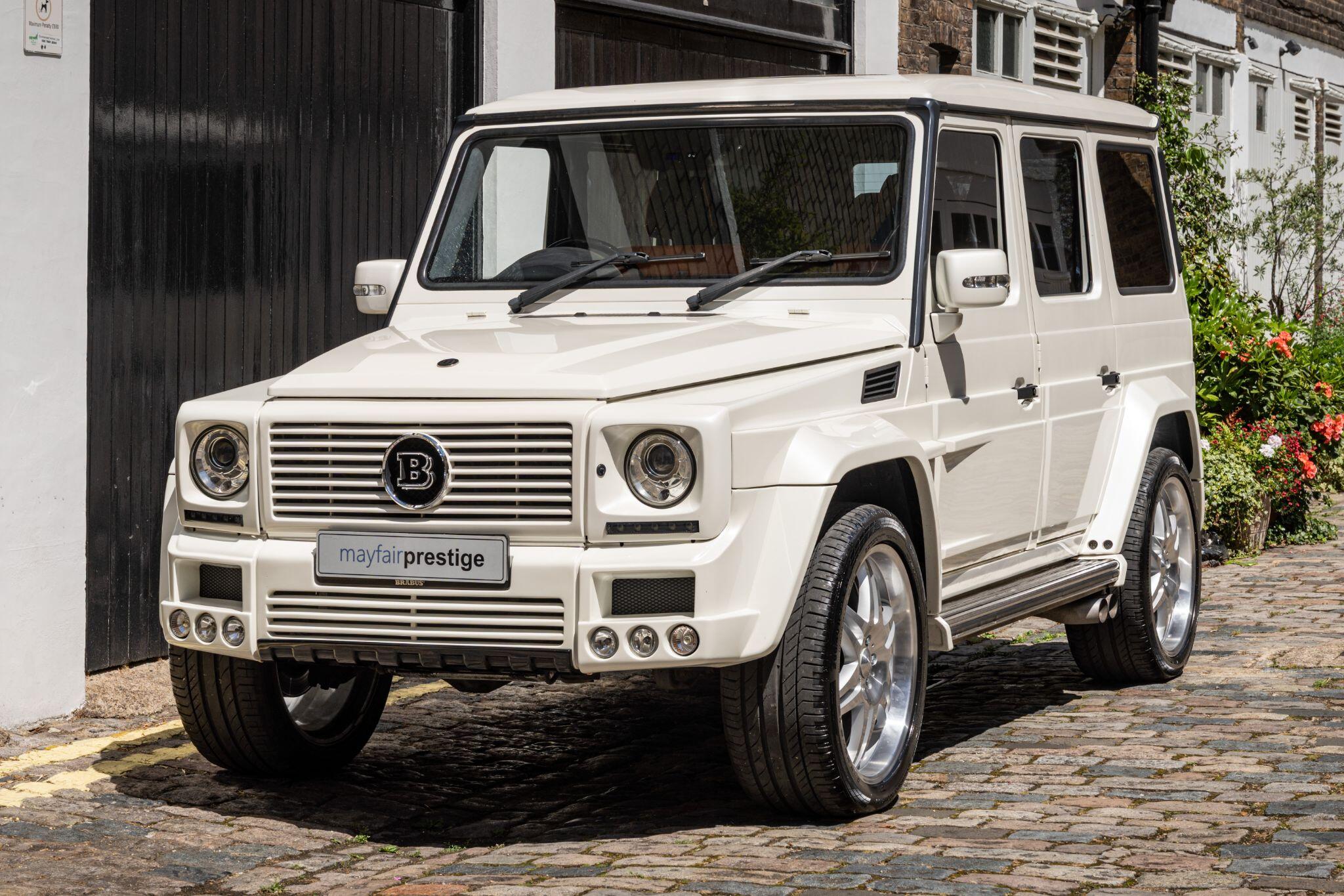 Mercedes-Benz G-Class view 9