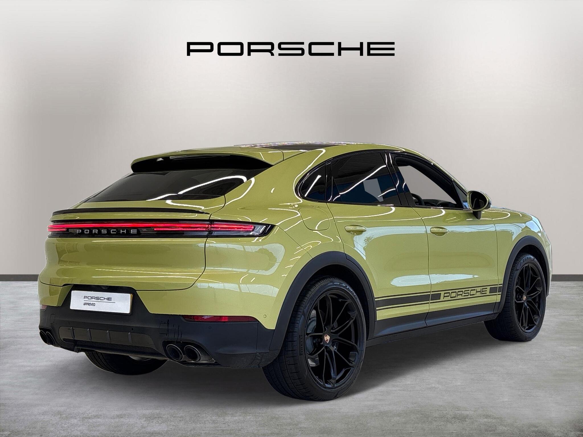 Porsche Cayenne view 7