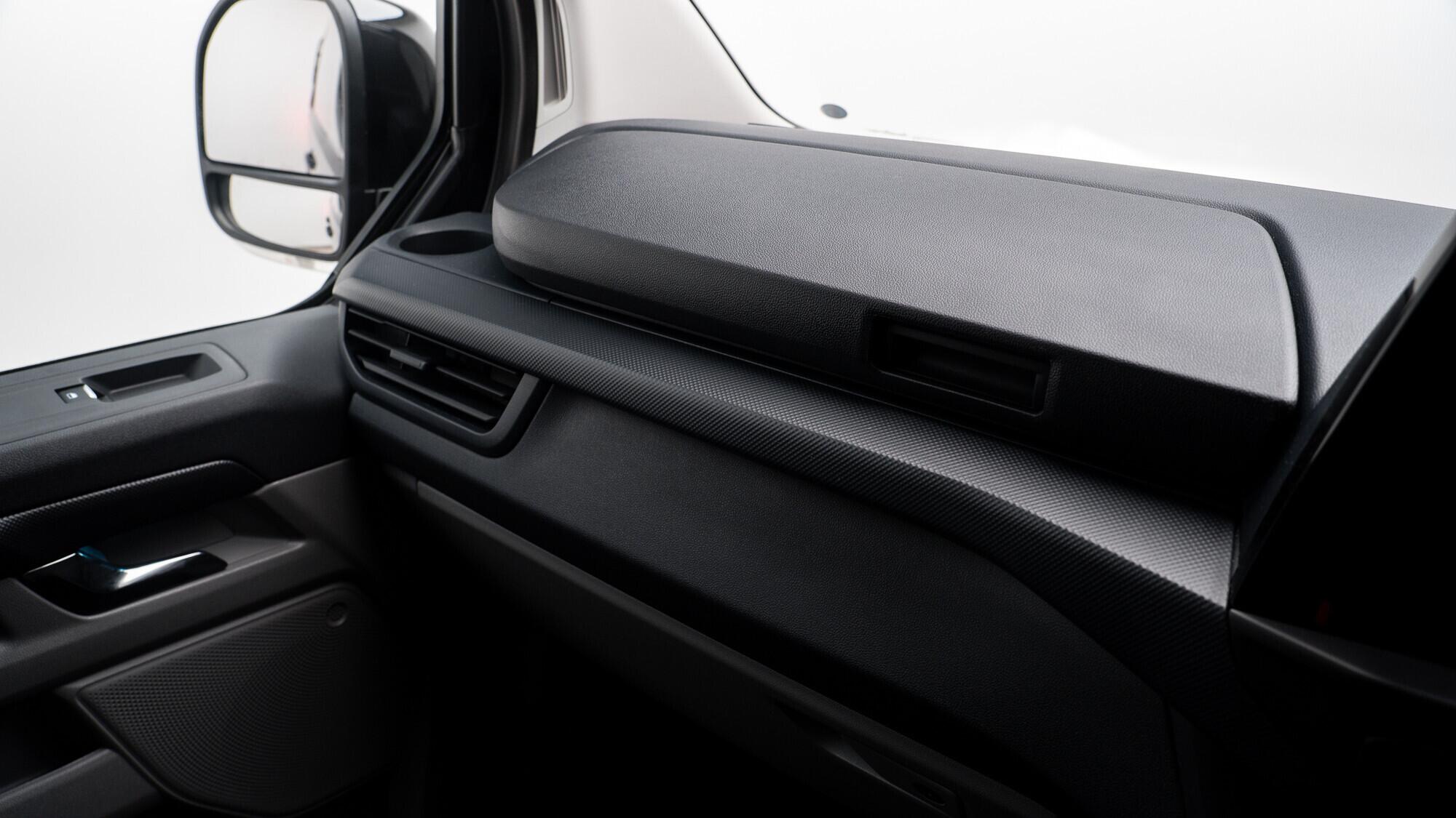 Ford Transit Custom view 40