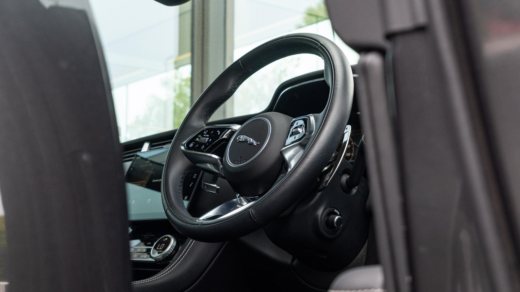 Jaguar F-Pace view 59