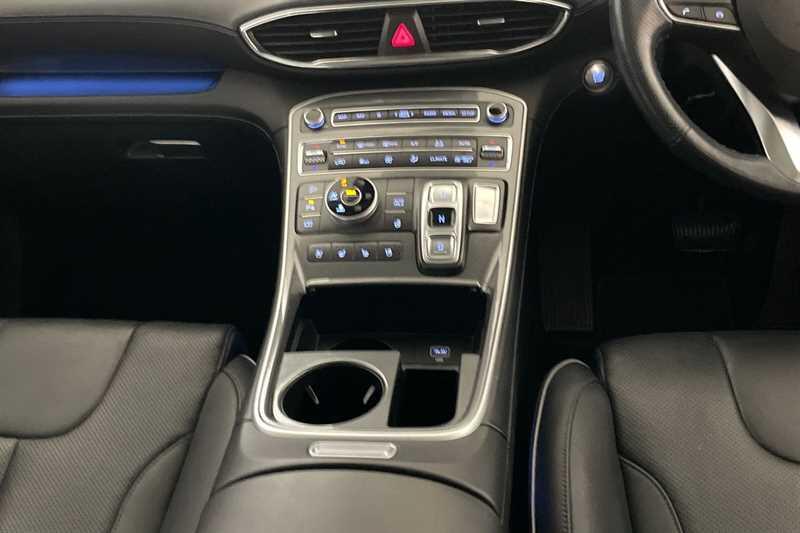 Hyundai Santa Fe view 14