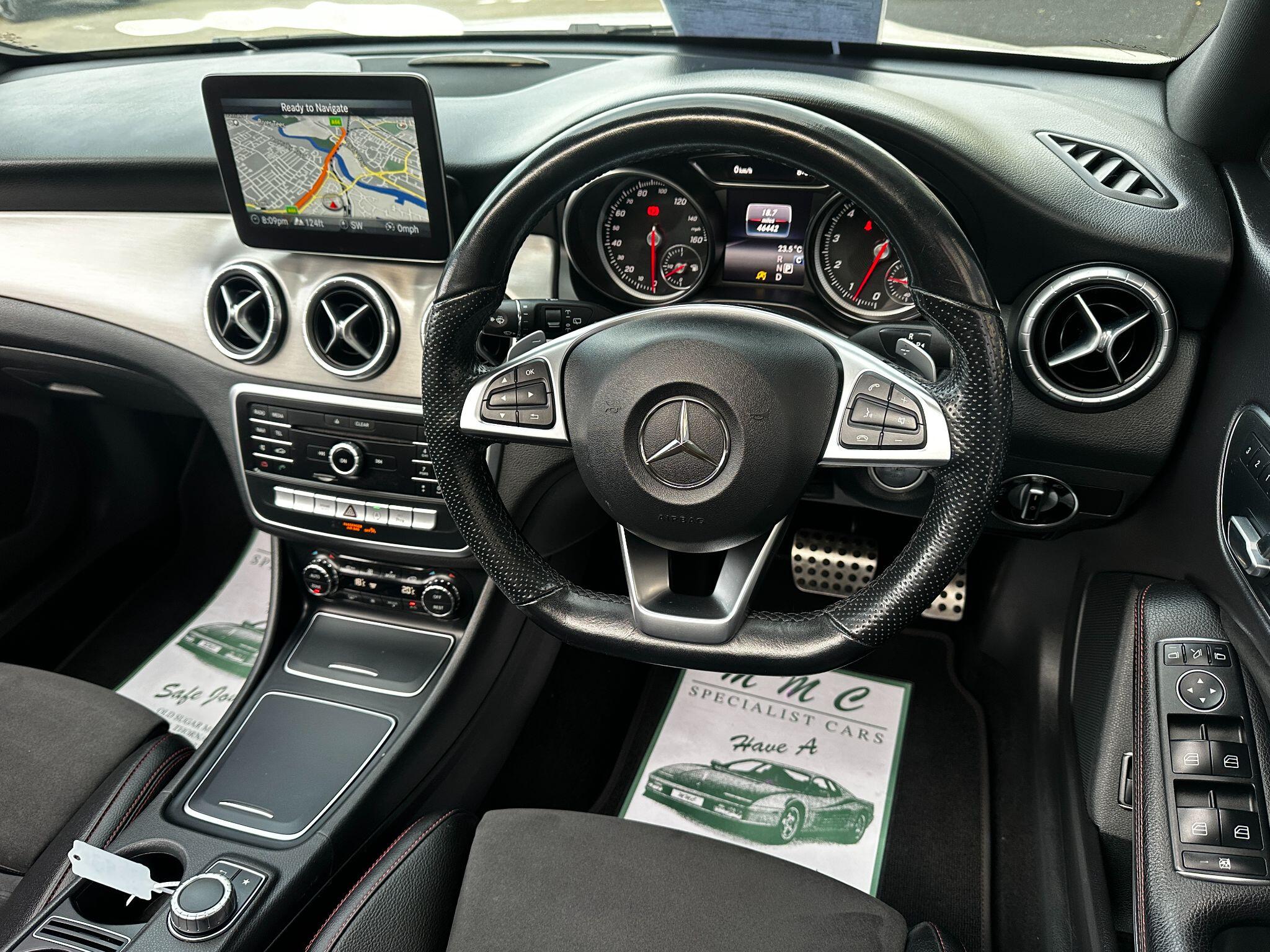 Mercedes-Benz Cla view 14
