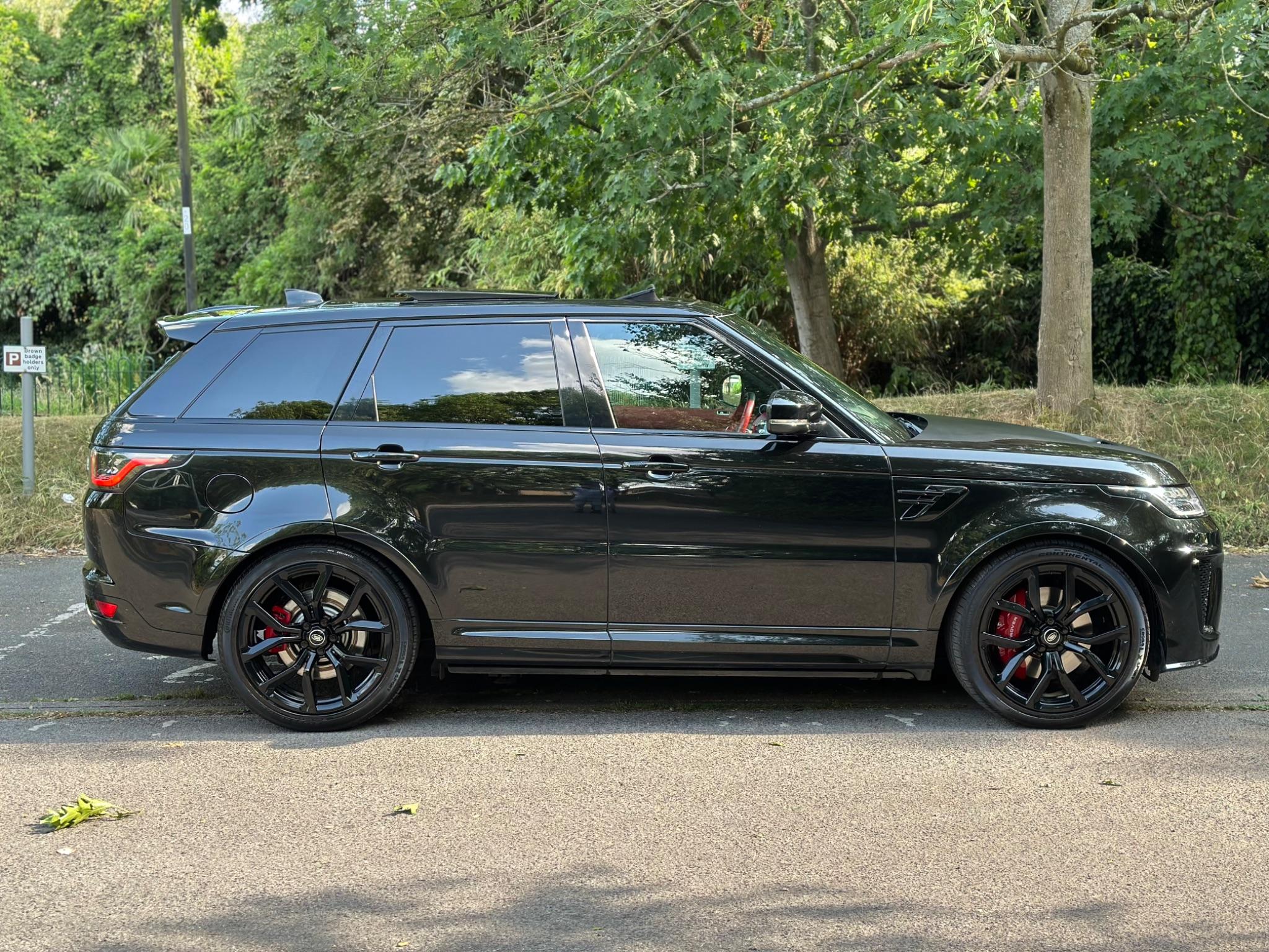 Land Rover Range Rover Sport view 5