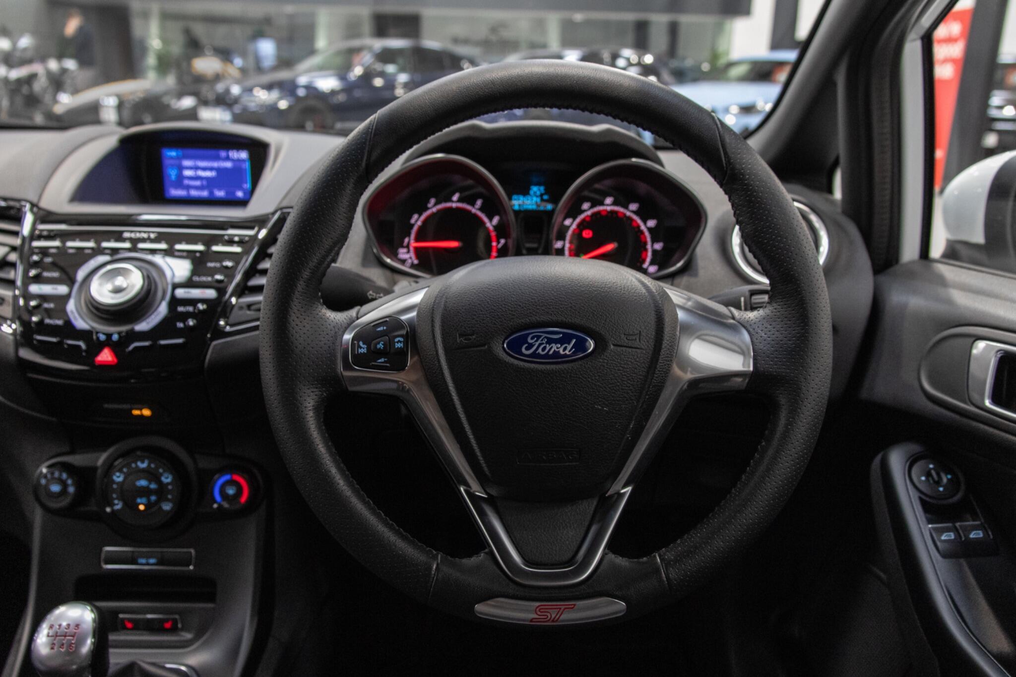Ford Fiesta view 18