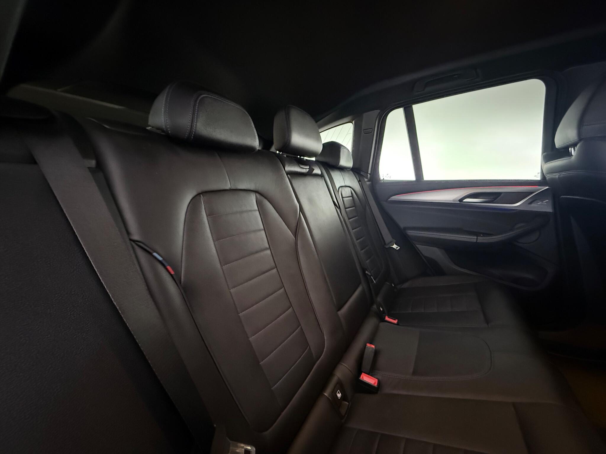 BMW X3 view 33