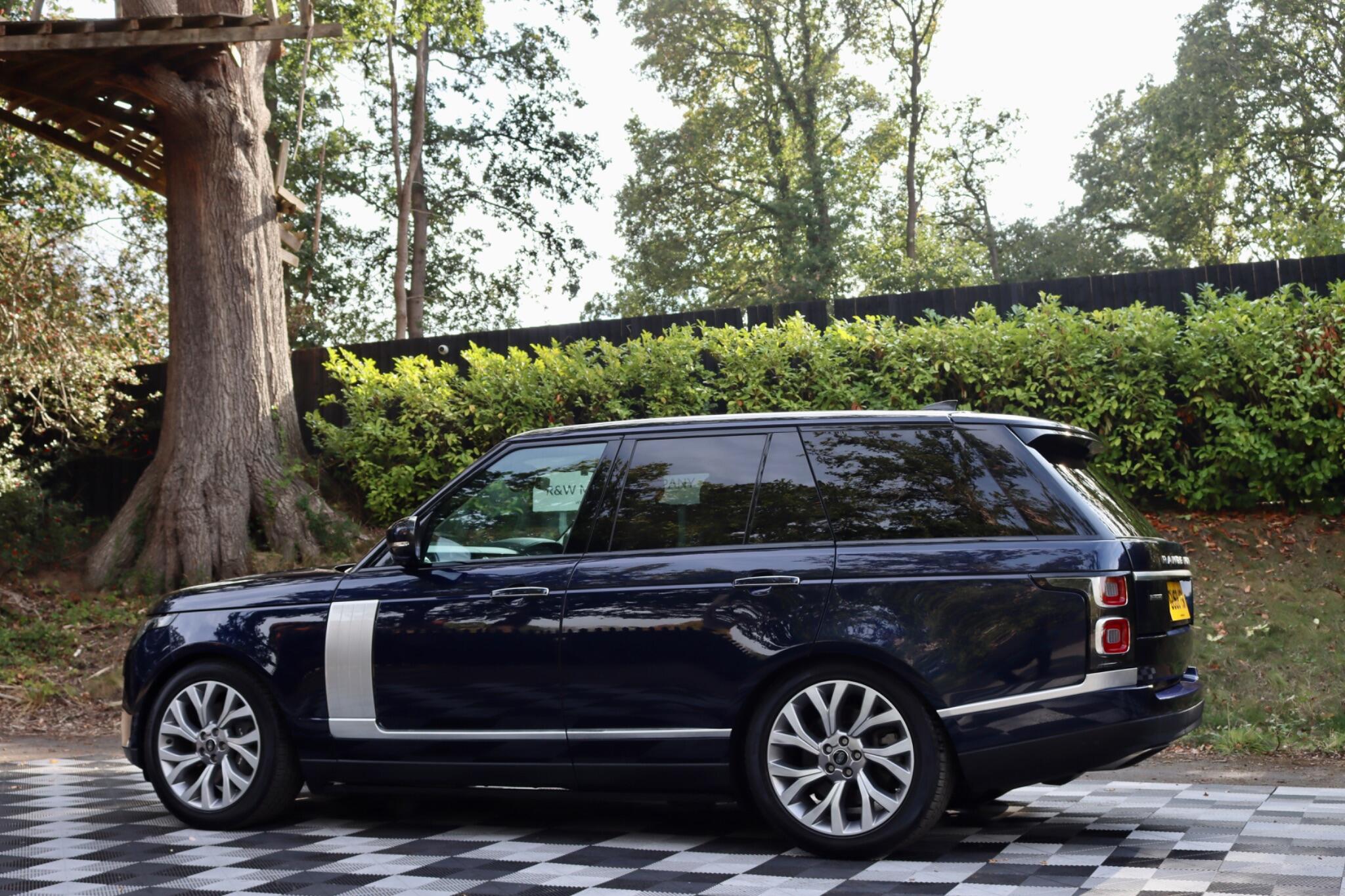 Land Rover Range Rover view 13