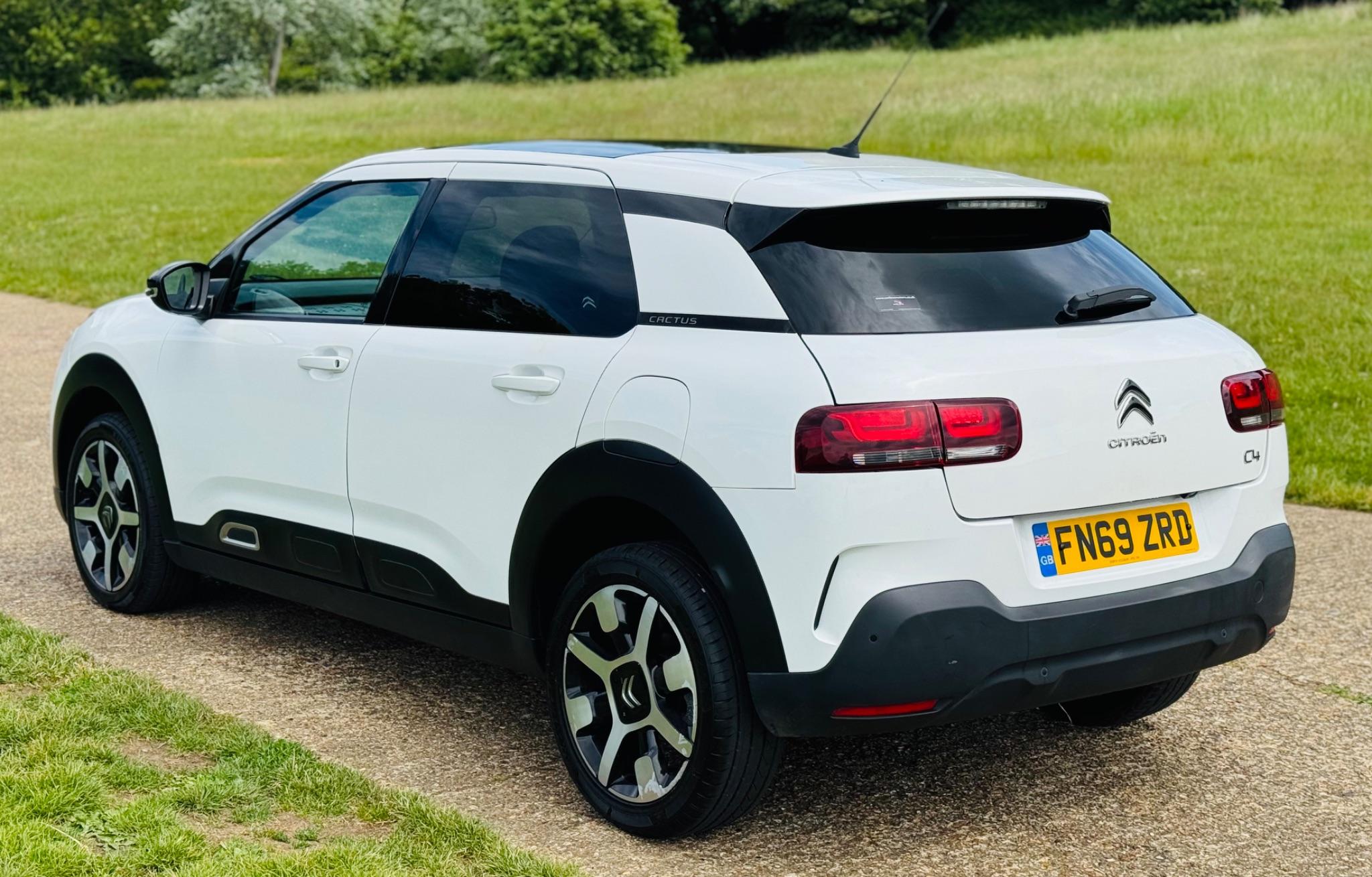 2019 Citroen C4 Cactus 1.2 PureTech Flair Euro 6 (s/s) 5dr • 90,000 miles image 9