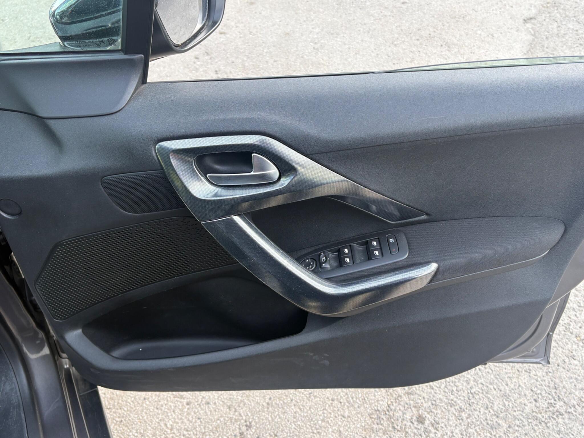Peugeot 2008 - Image 39