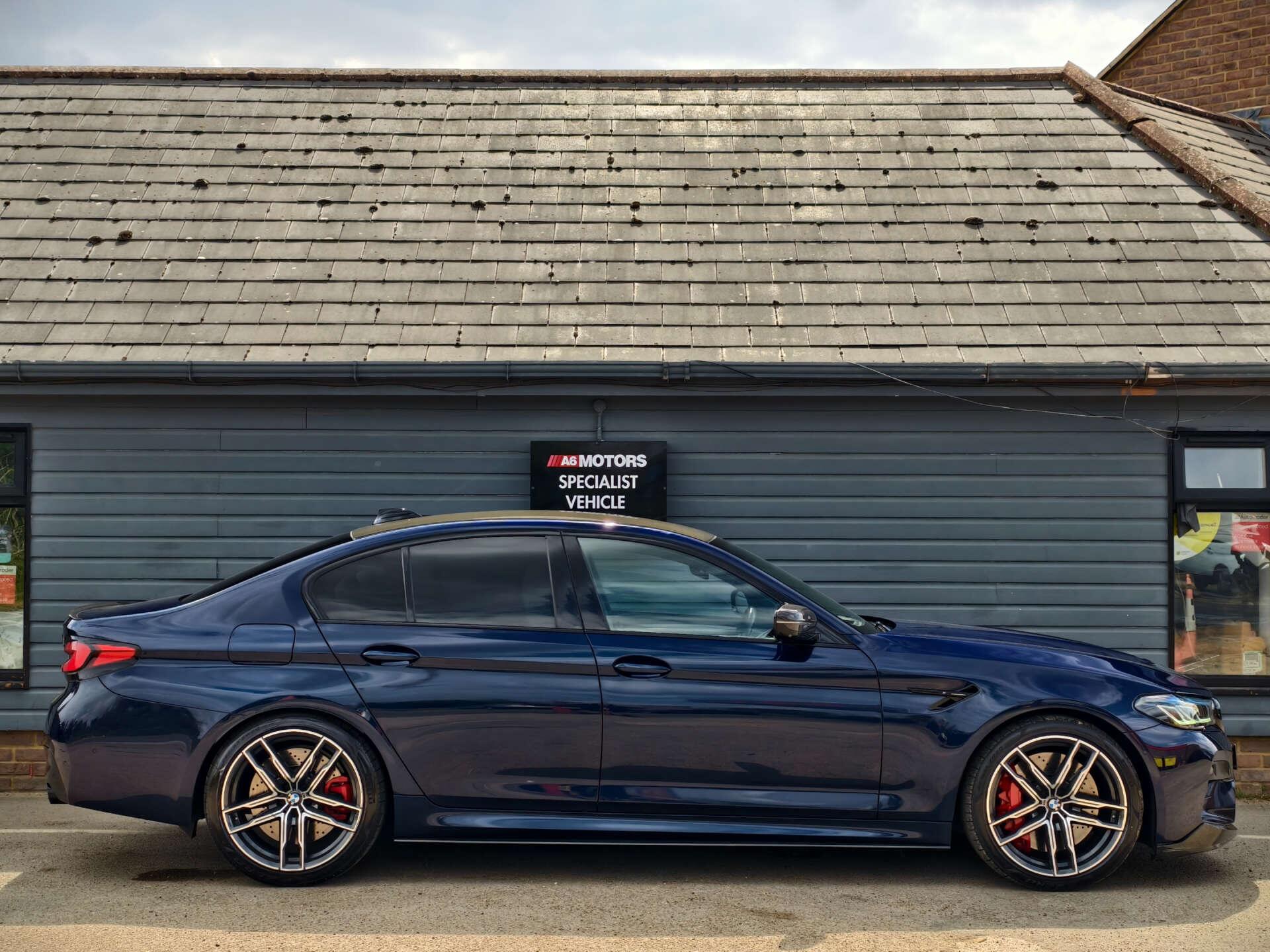 BMW M5 view 23