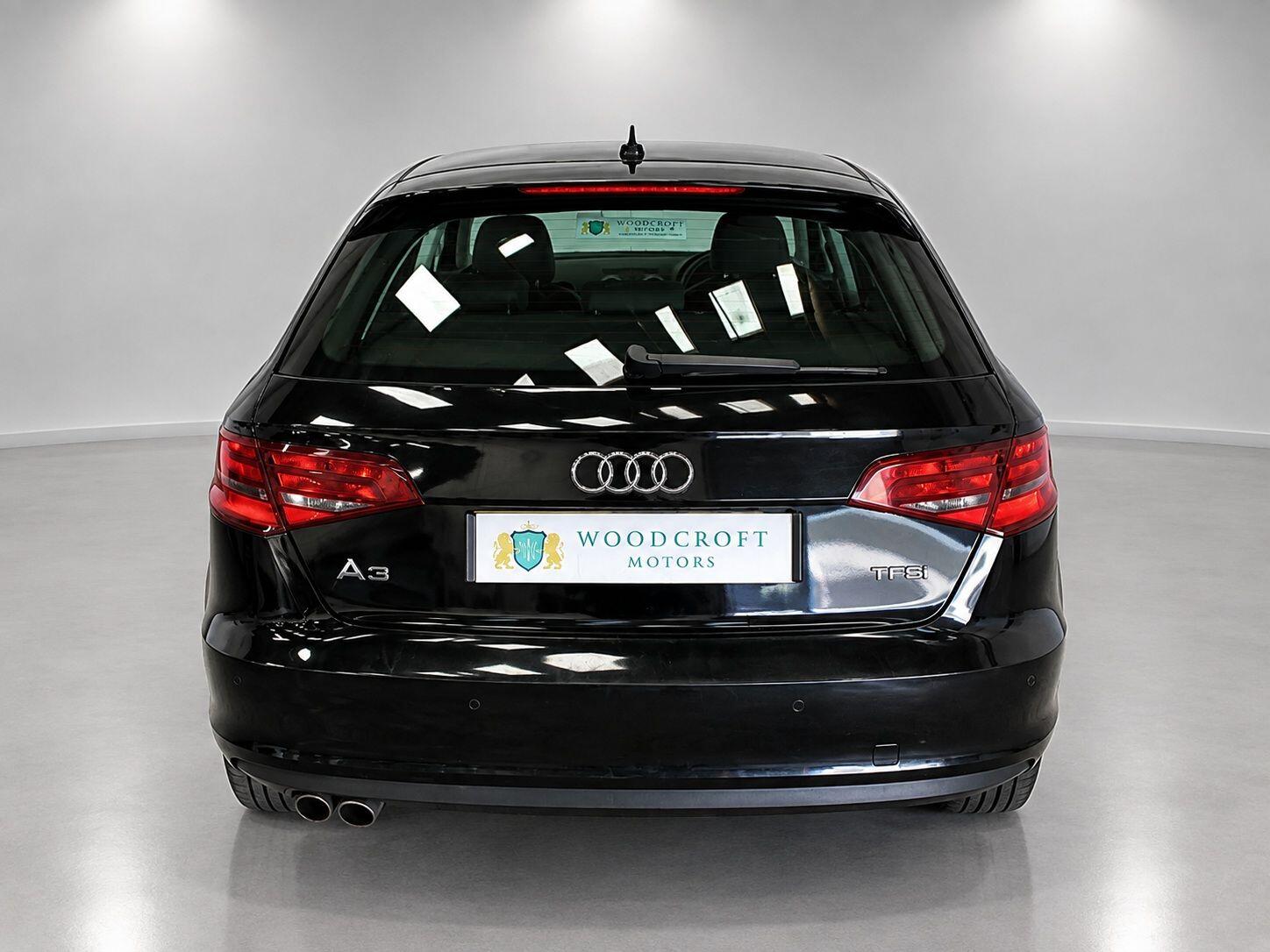 Audi A3 view 14