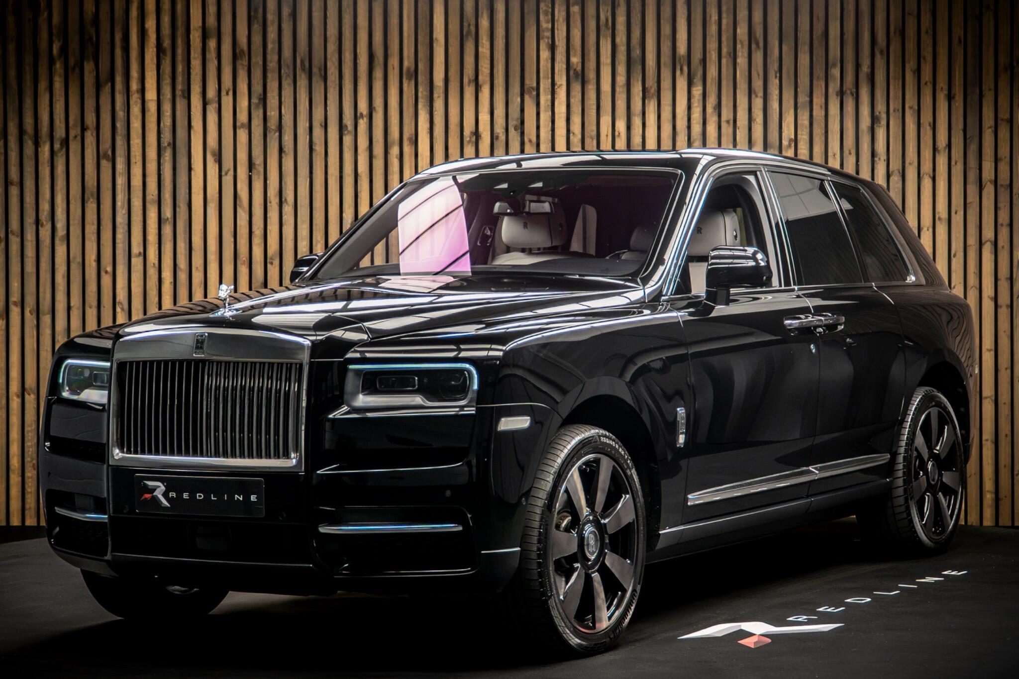 Rolls-Royce Cullinan view 8