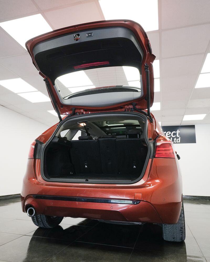 BMW 2 Series Active Tourer view 8