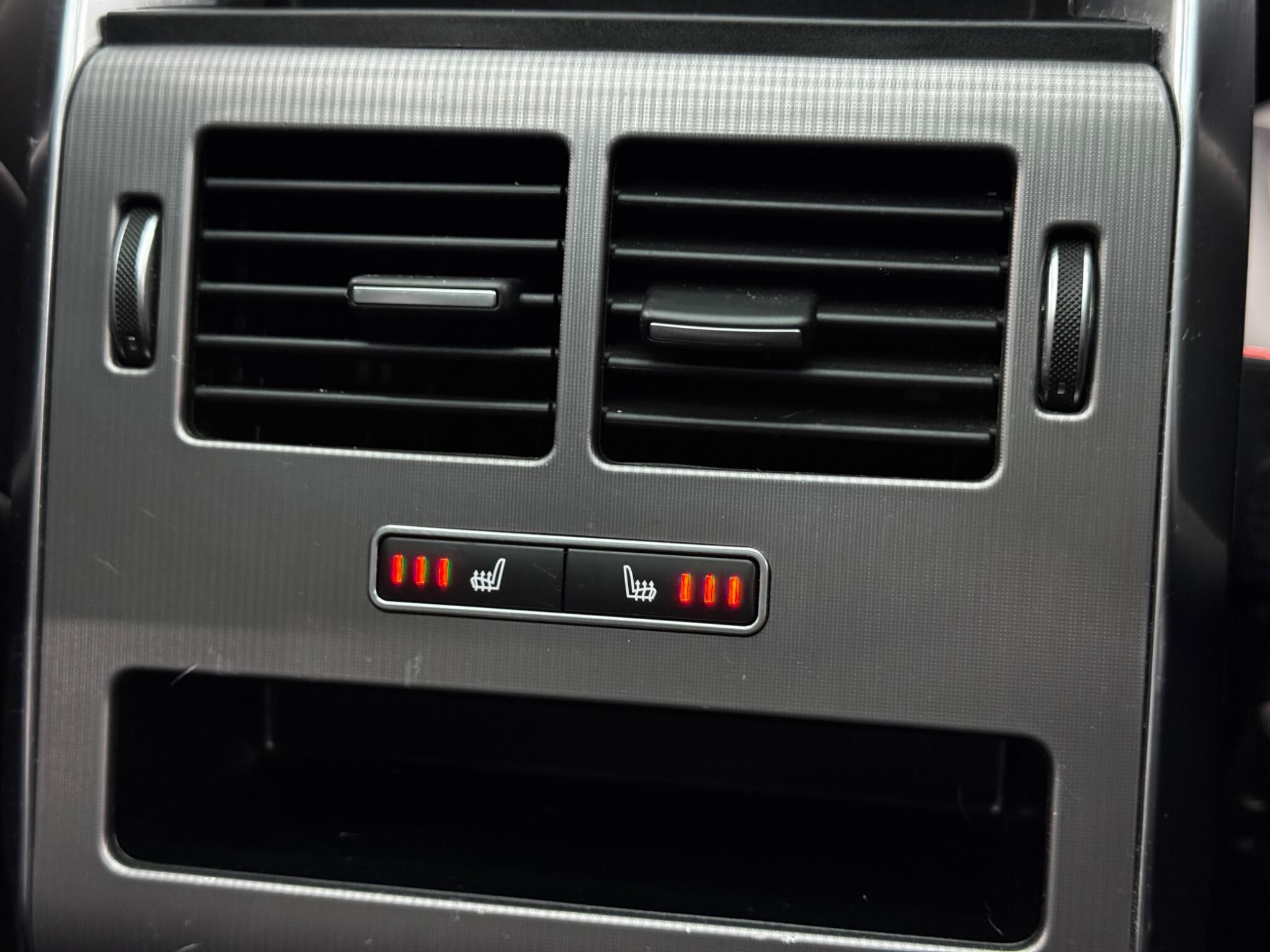 Land Rover Range Rover Sport view 43