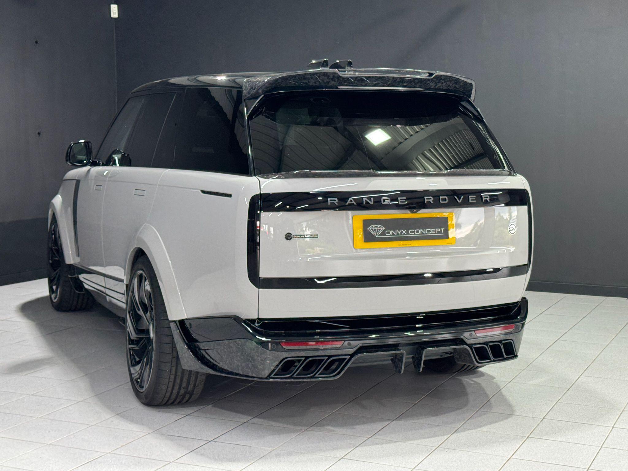 Land Rover Range Rover view 4