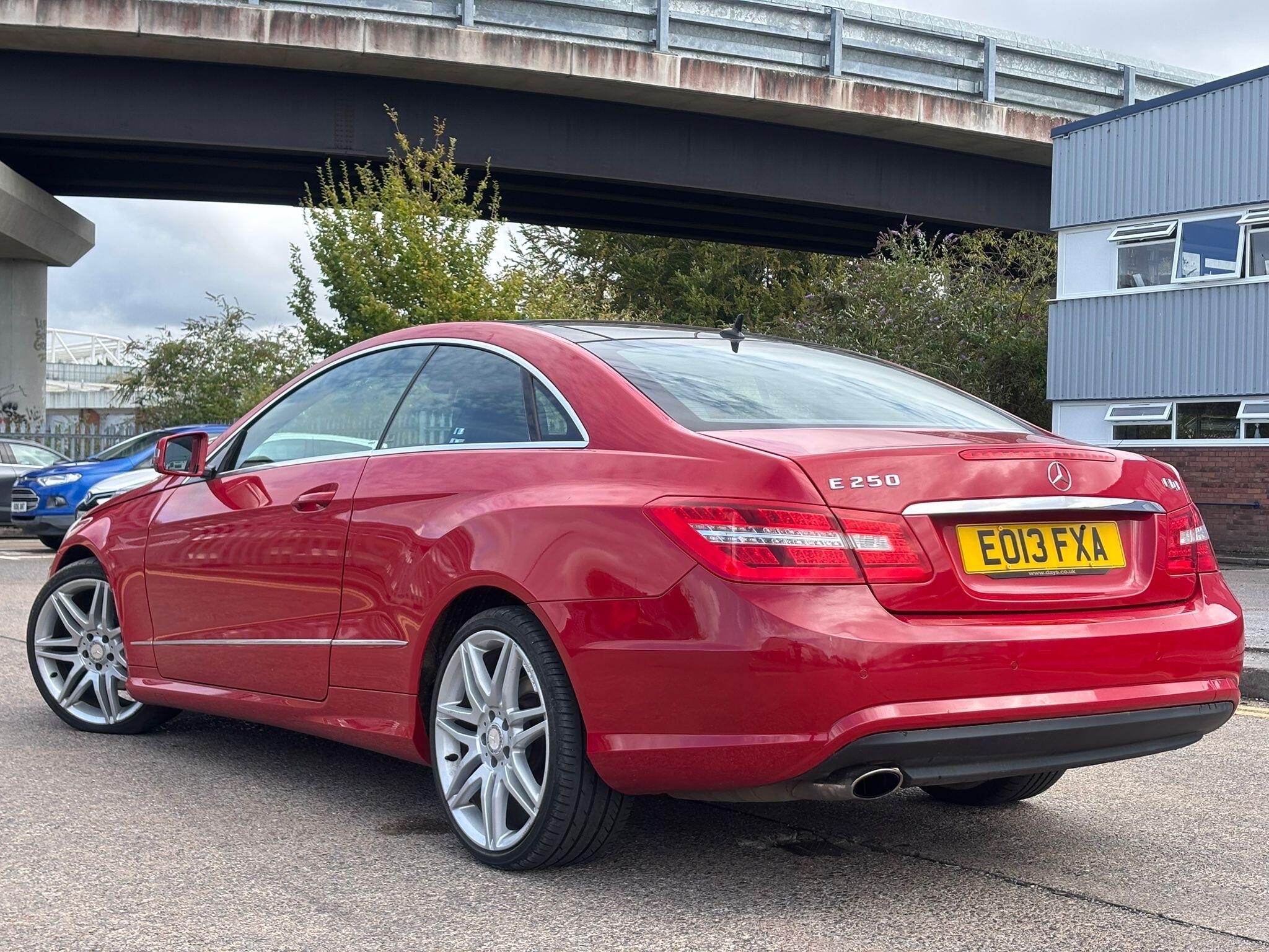 Mercedes-Benz E-Class view 6