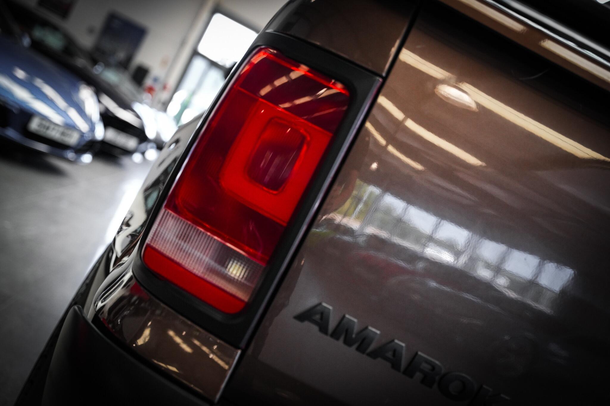 Volkswagen Amarok view 36