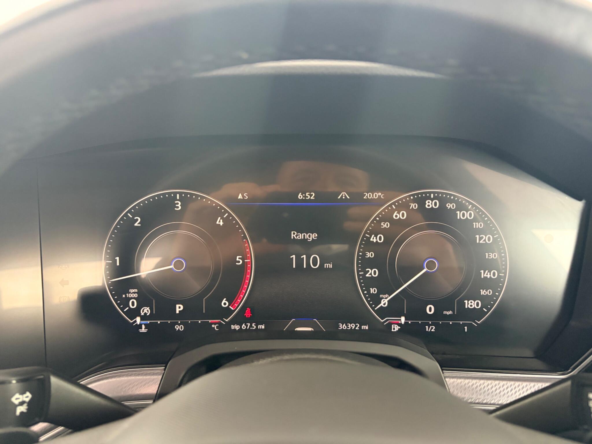 Volkswagen Touareg view 28