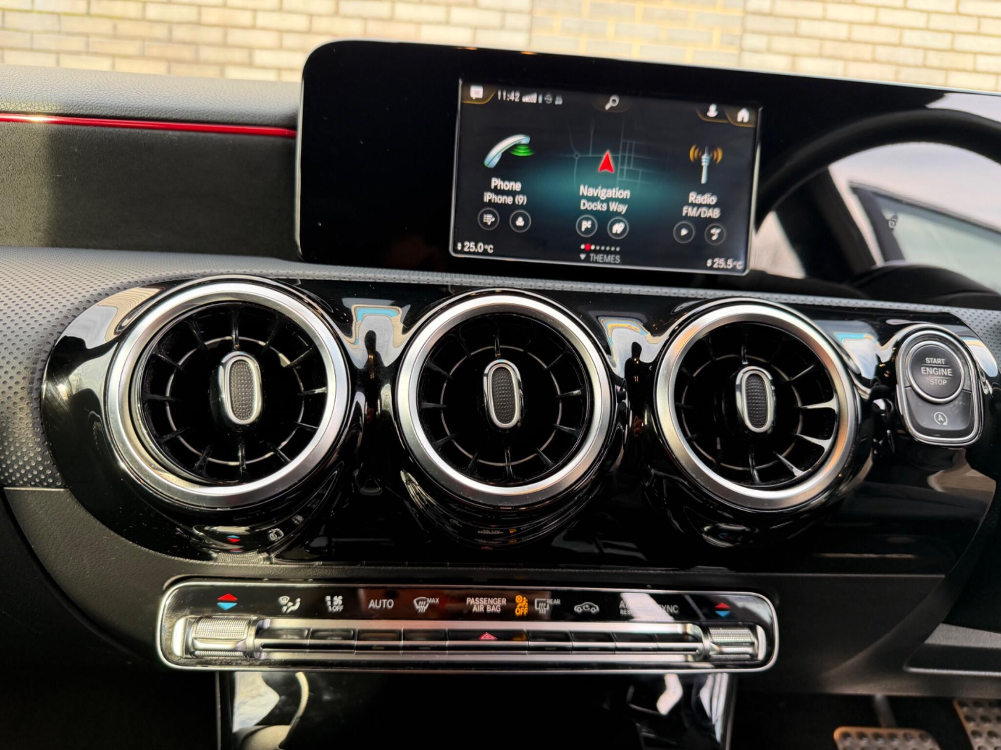 2019 Mercedes-Benz A Class 2.0 A200d AMG Line 8G-DCT Euro 6 (s/s) 5dr • 58,200 miles image 23