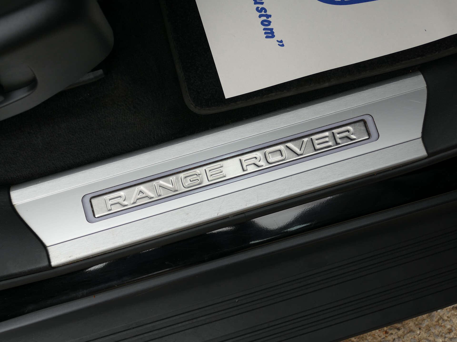 Land Rover Range Rover Sport view 42