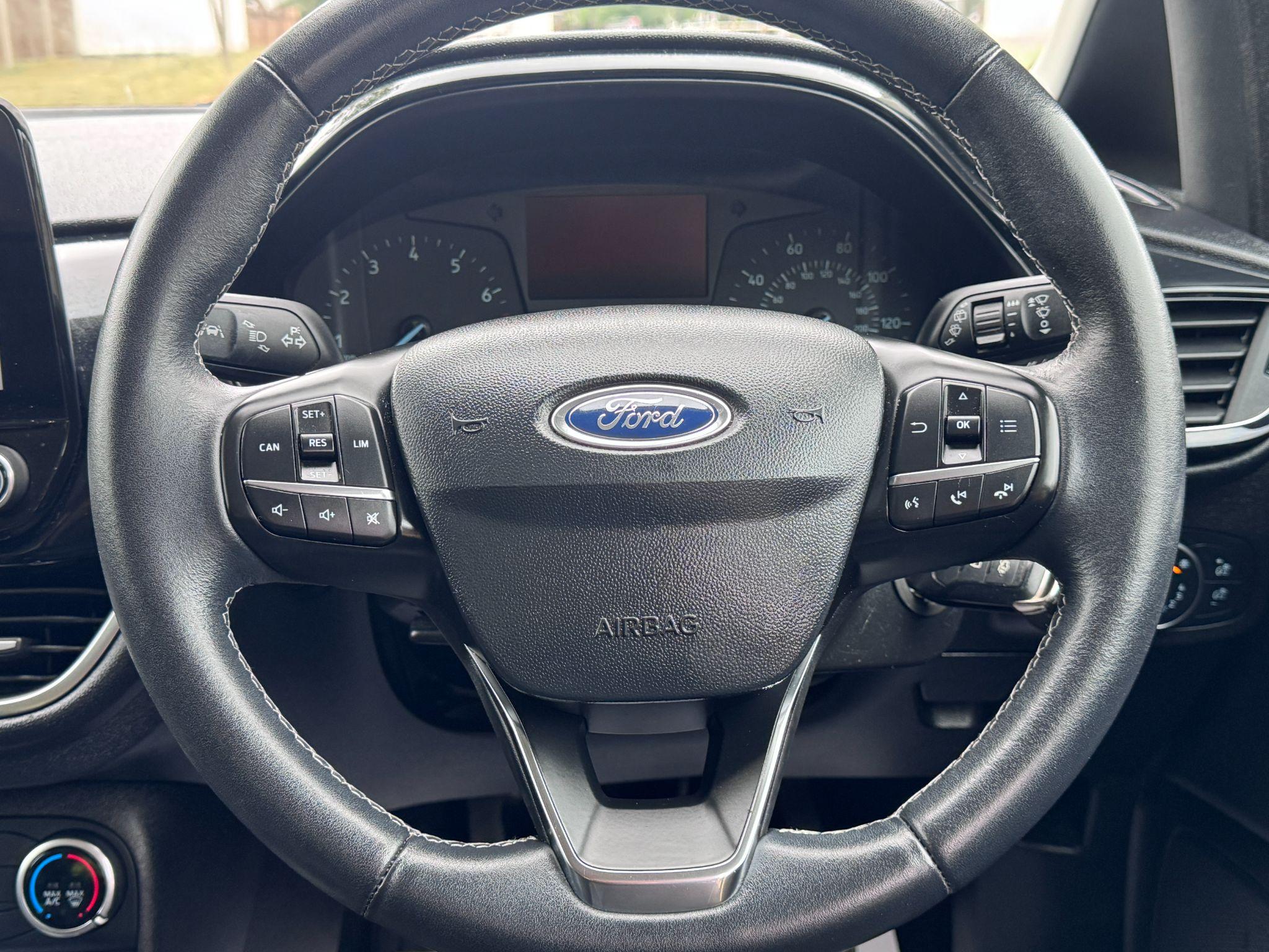 2018 Ford Fiesta image 37