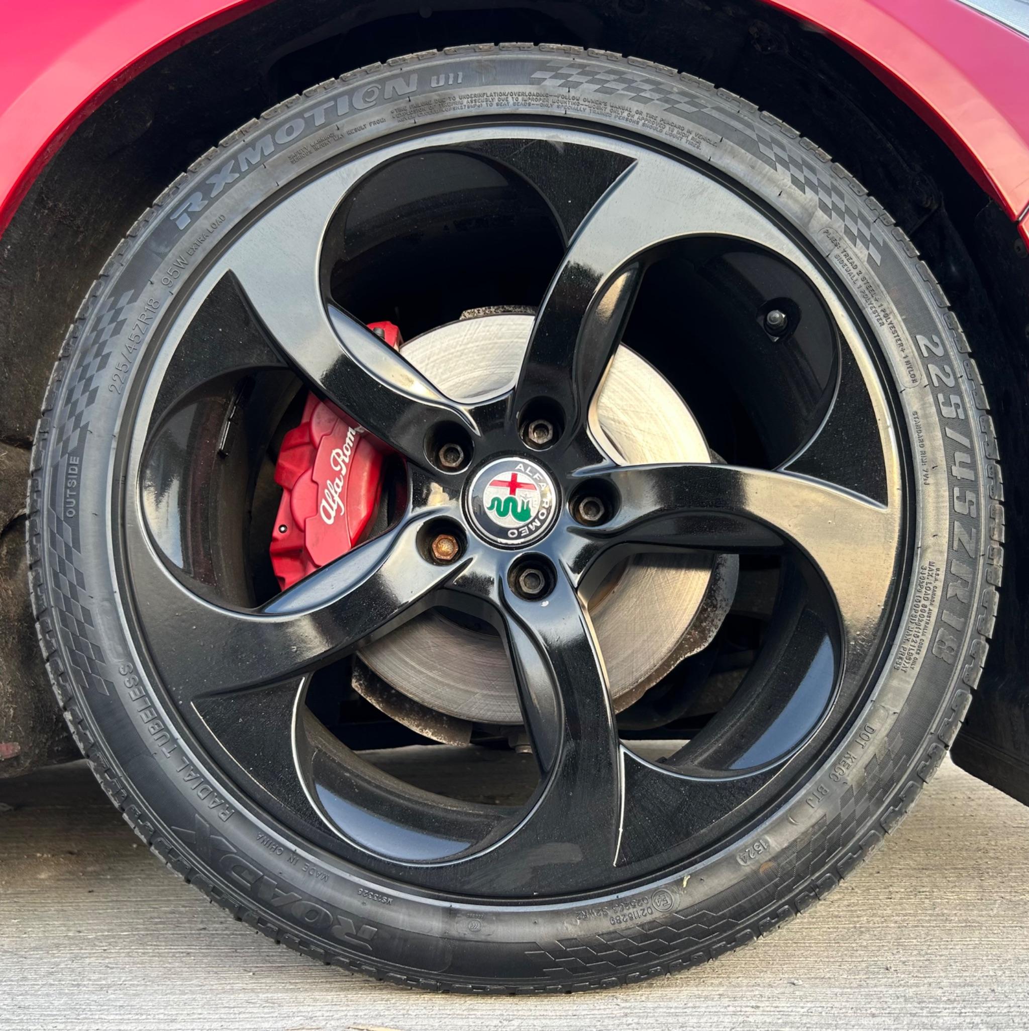 Alfa Romeo Giulia view 22