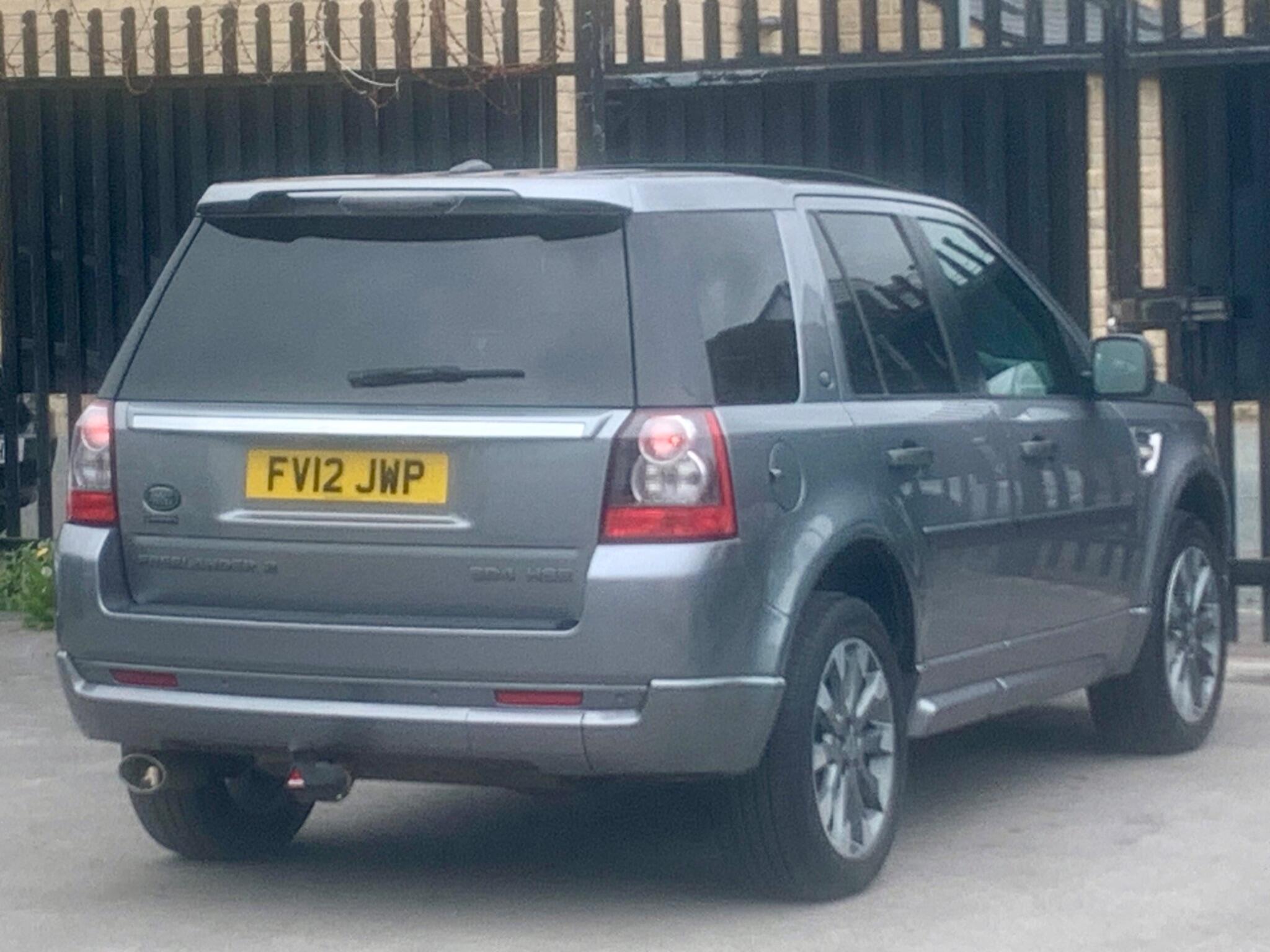 Land Rover Freelander 2 view 10