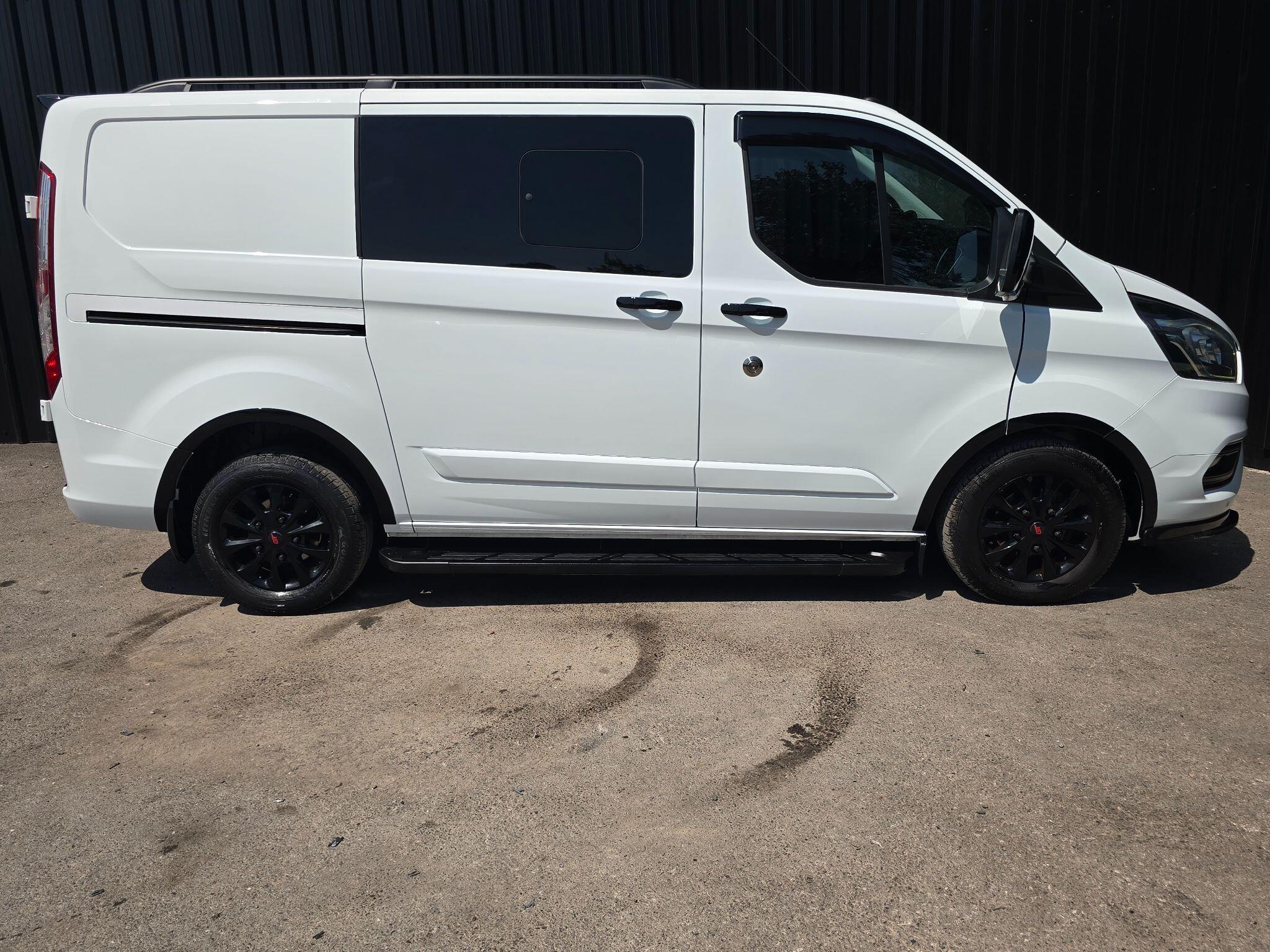 Ford Transit Custom view 8