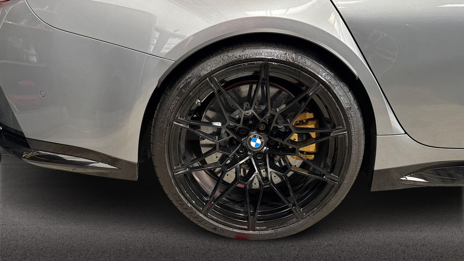 BMW M3 view 14