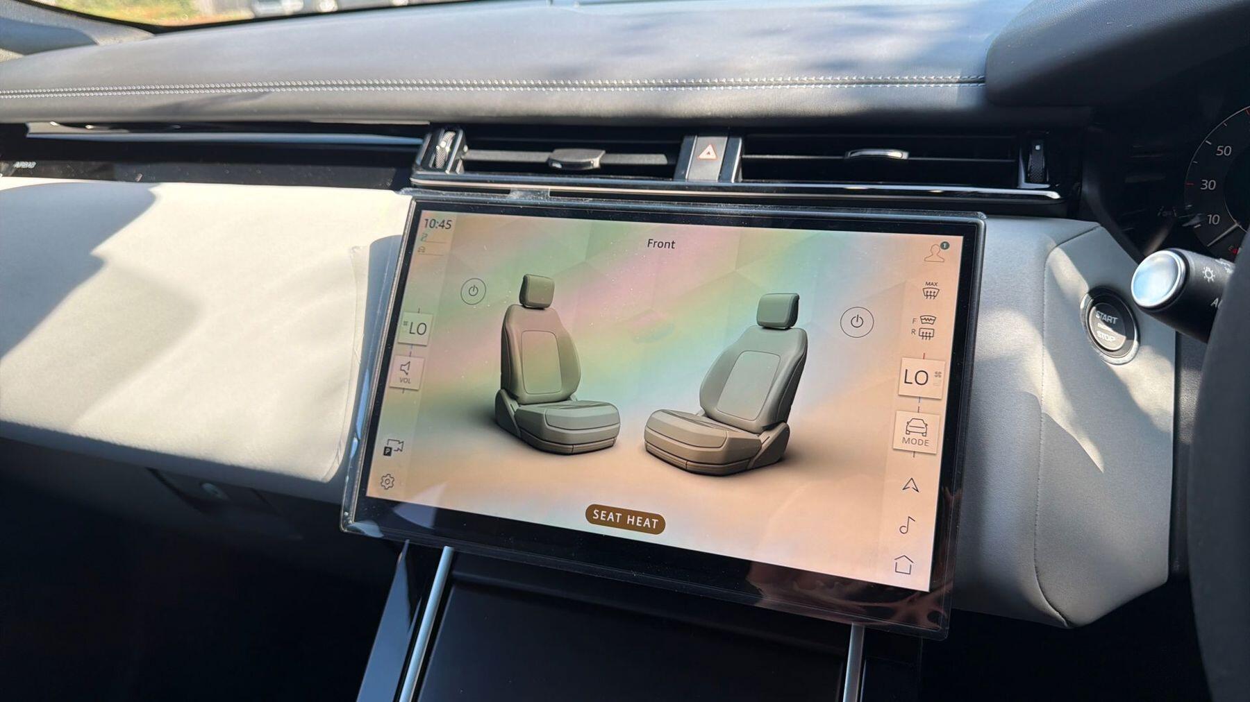 Land Rover Range Rover Velar view 30