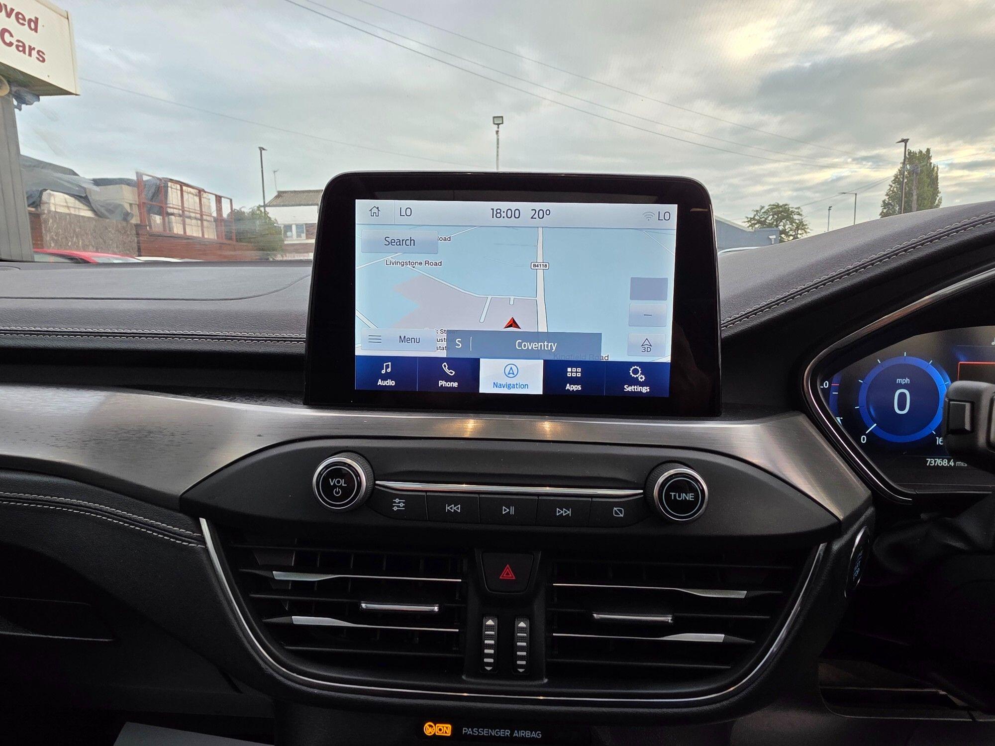 Ford Focus view 2