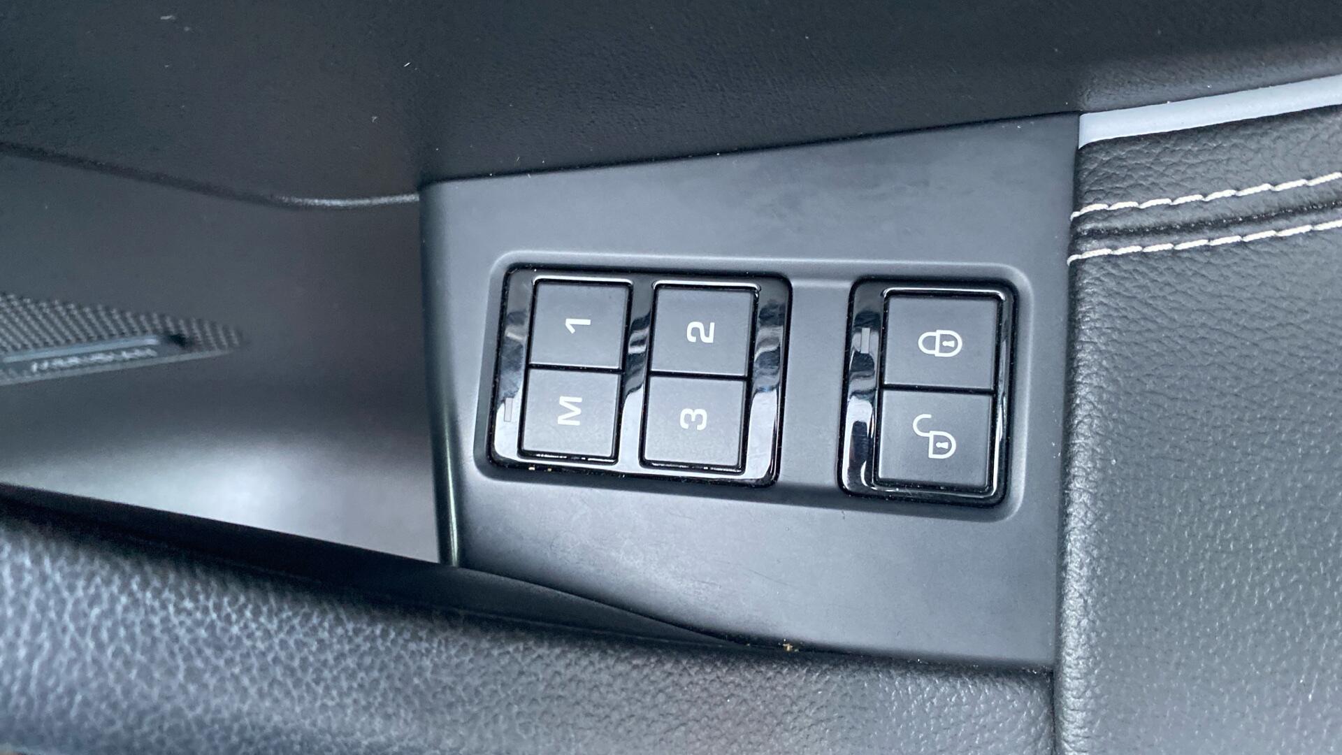 Jaguar F-Pace view 27
