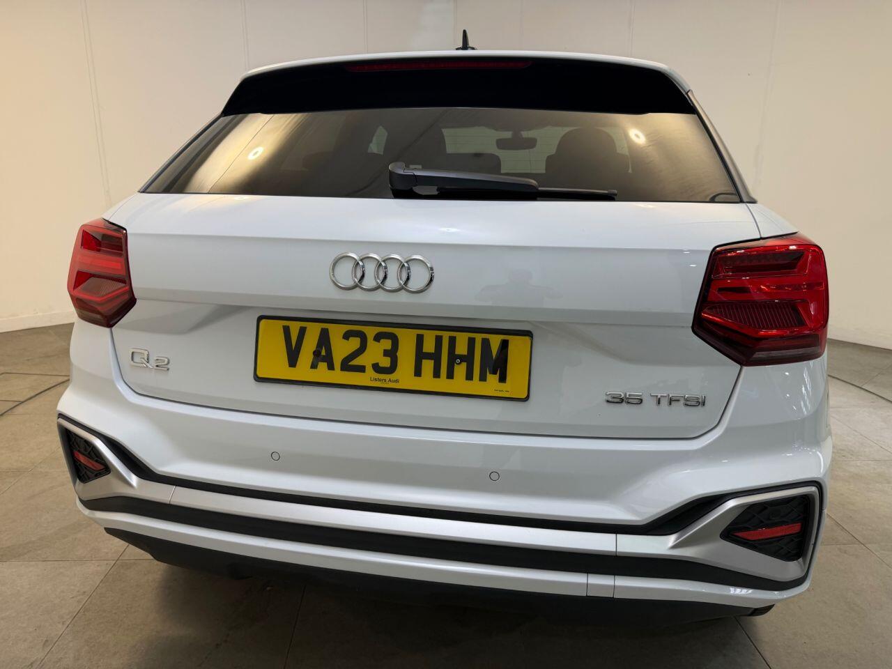 Audi Q2 view 61