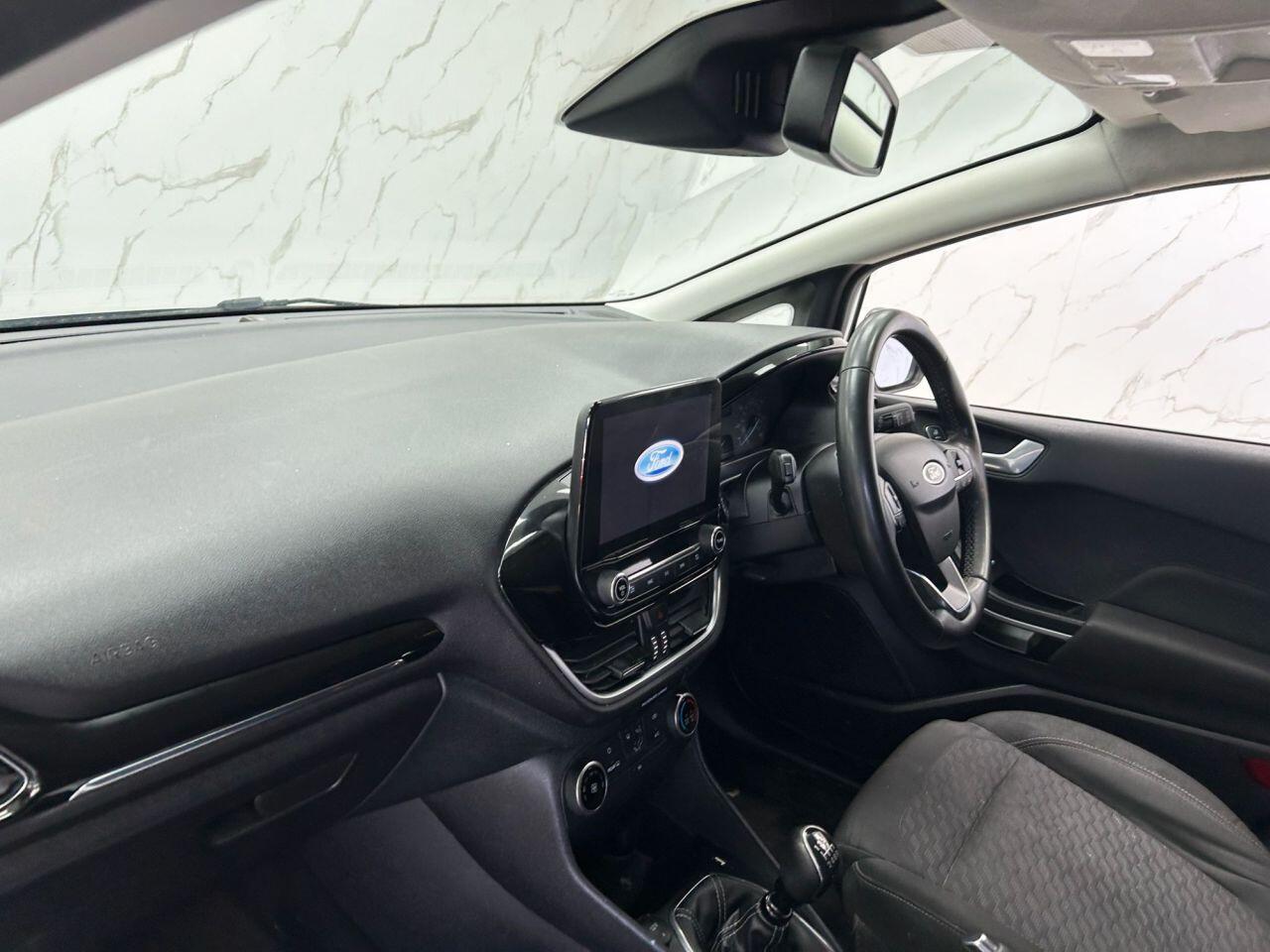 Ford Fiesta view 14